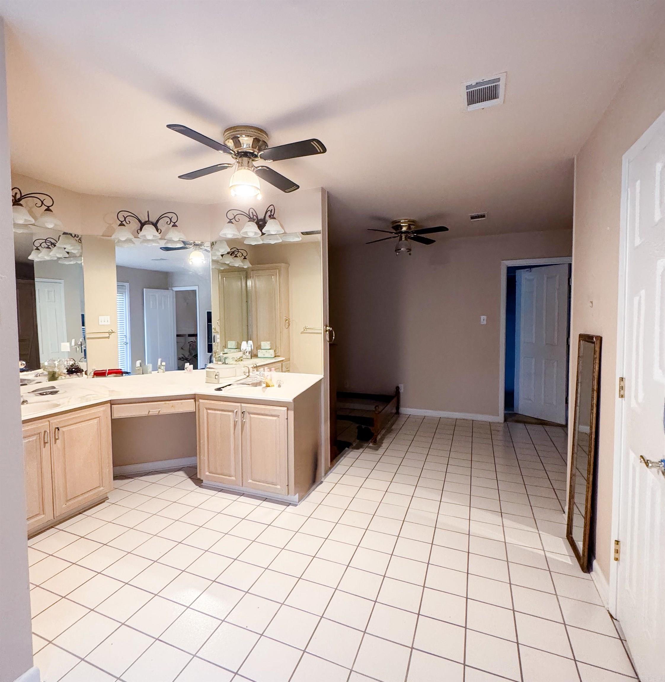 WELLINGTON POINTE ANNEX - Residential