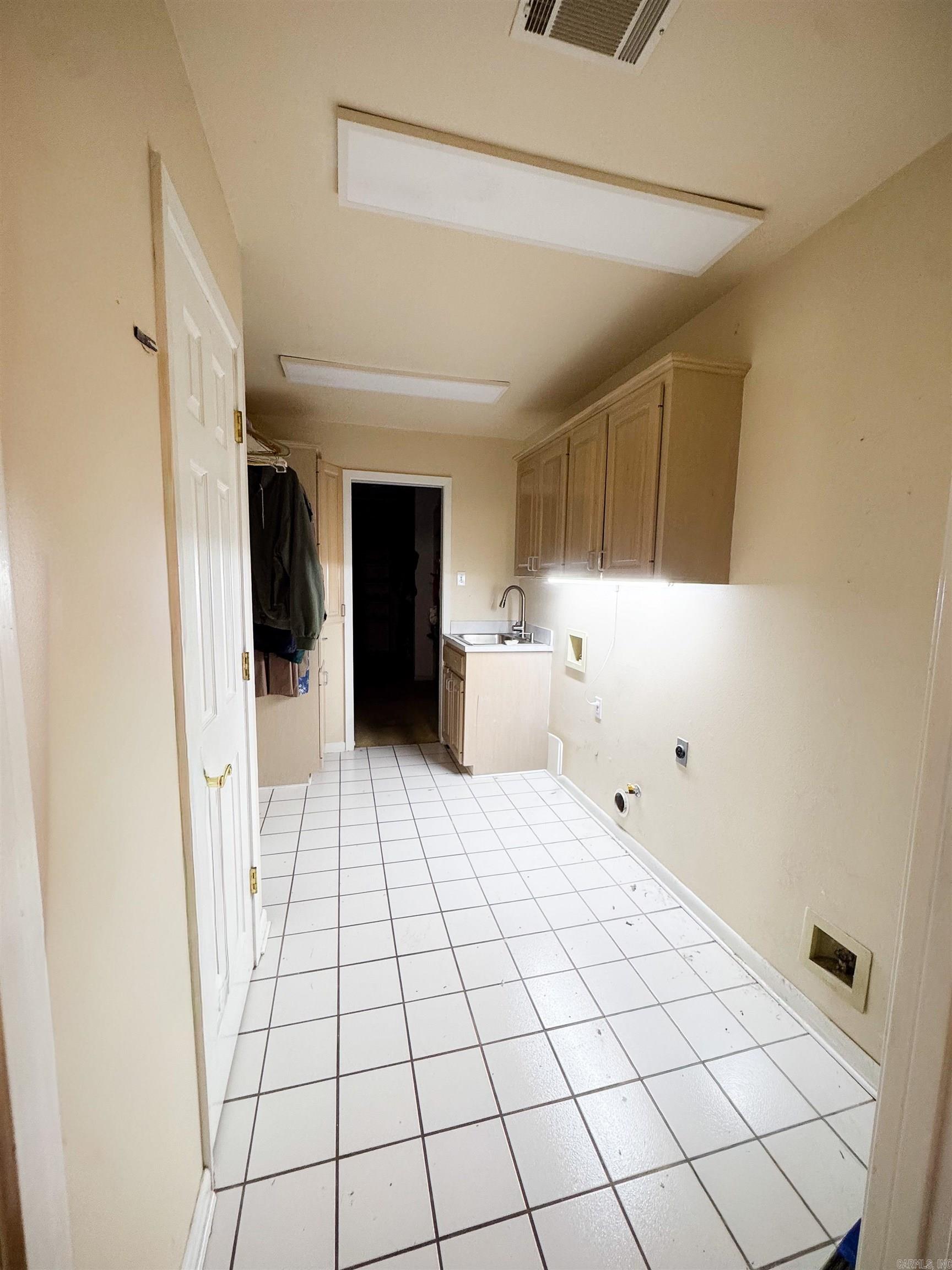 WELLINGTON POINTE ANNEX - Residential