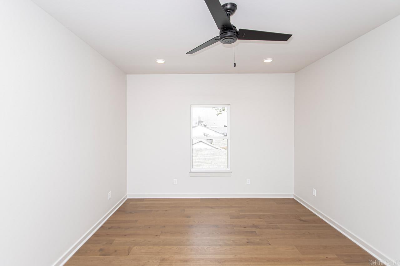 CAMMACK WOODS - Residential