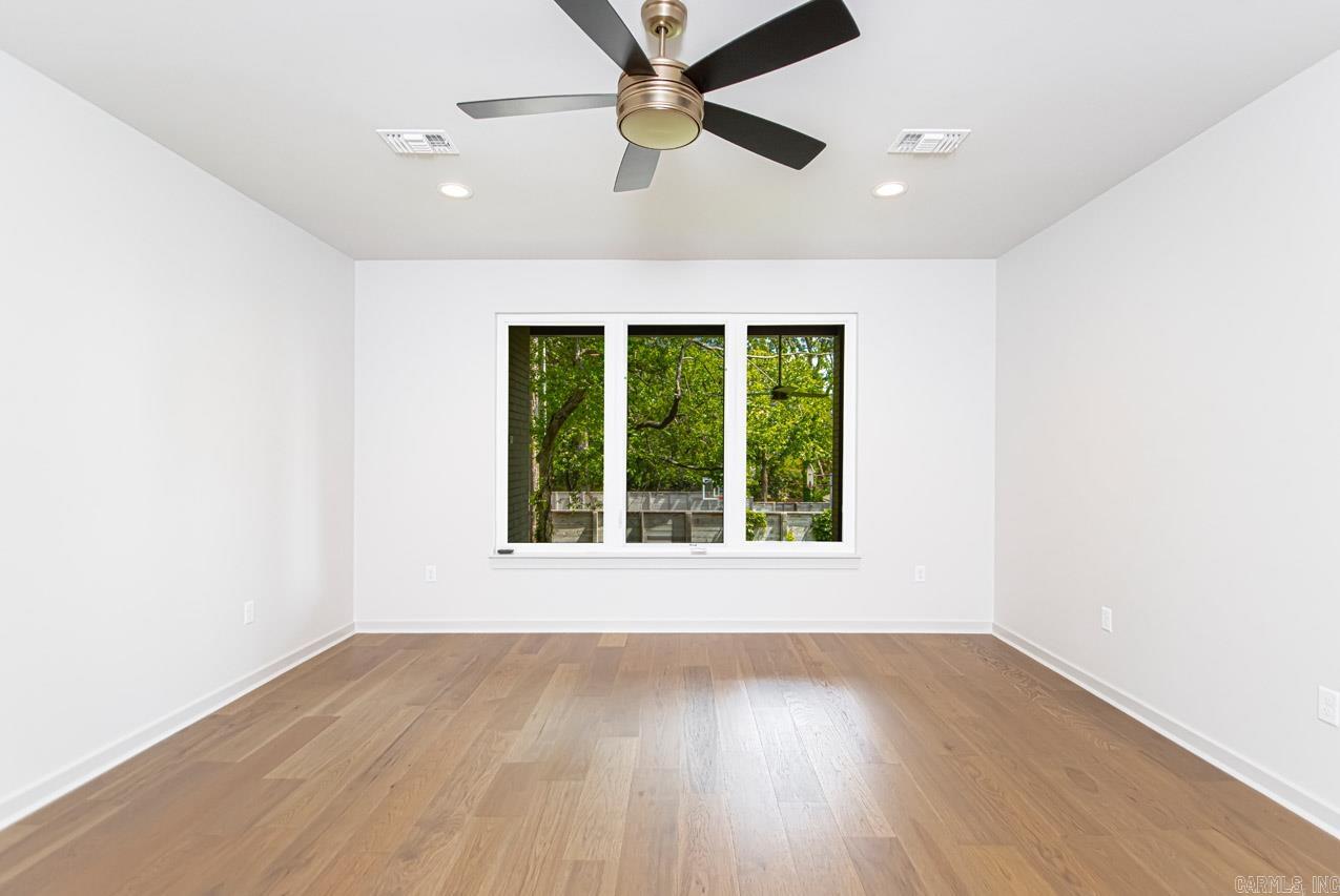 CAMMACK WOODS - Residential