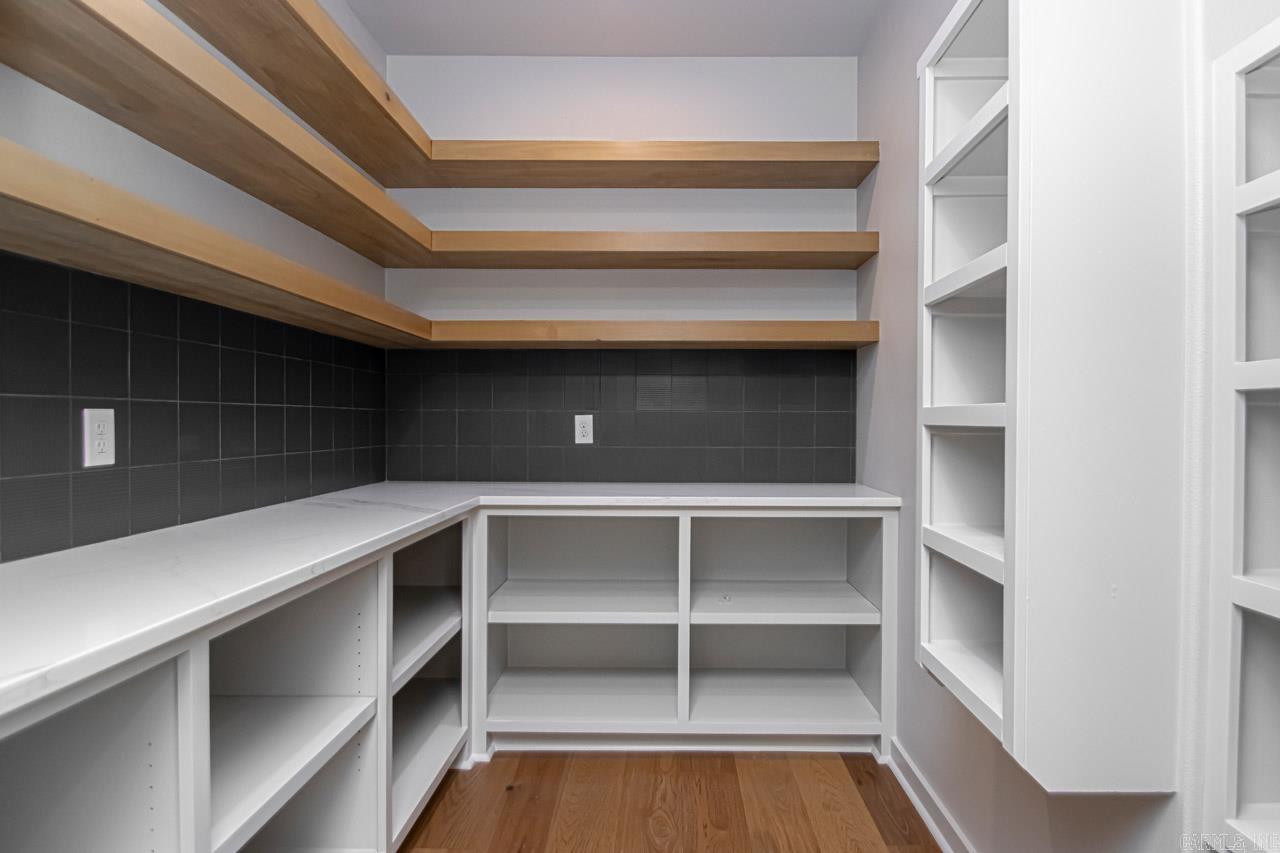 CAMMACK WOODS - Residential