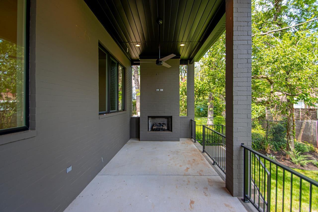 CAMMACK WOODS - Residential