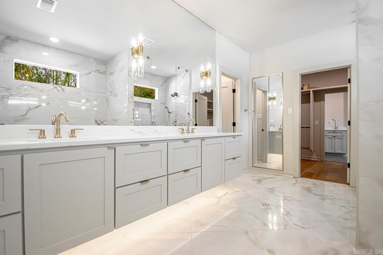 CAMMACK WOODS - Residential