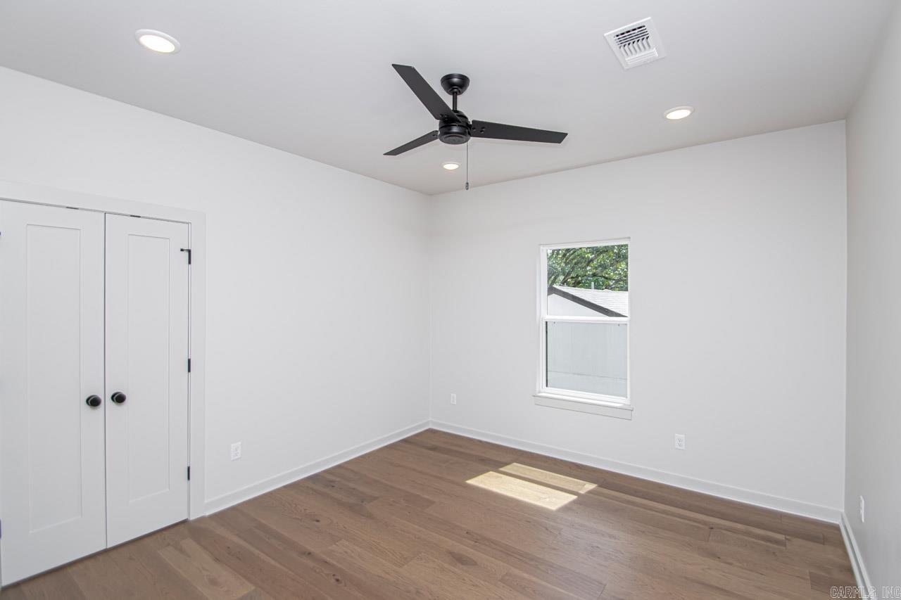 CAMMACK WOODS - Residential