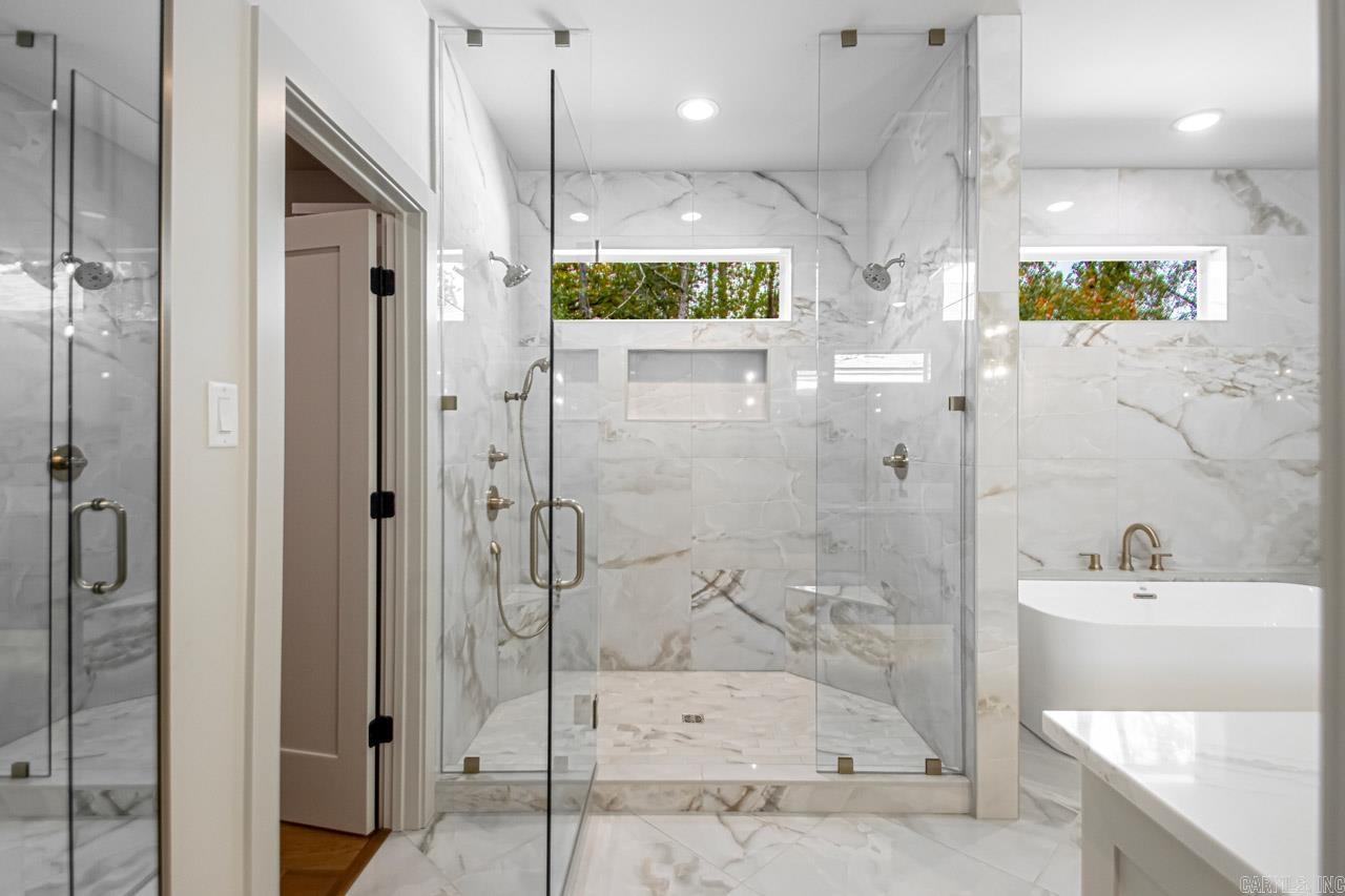 CAMMACK WOODS - Residential