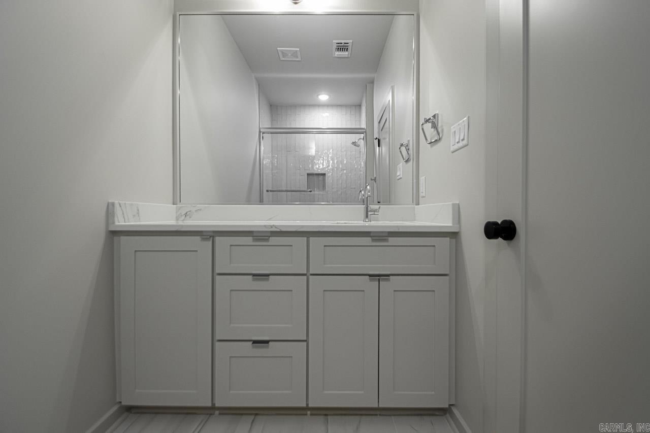 CAMMACK WOODS - Residential