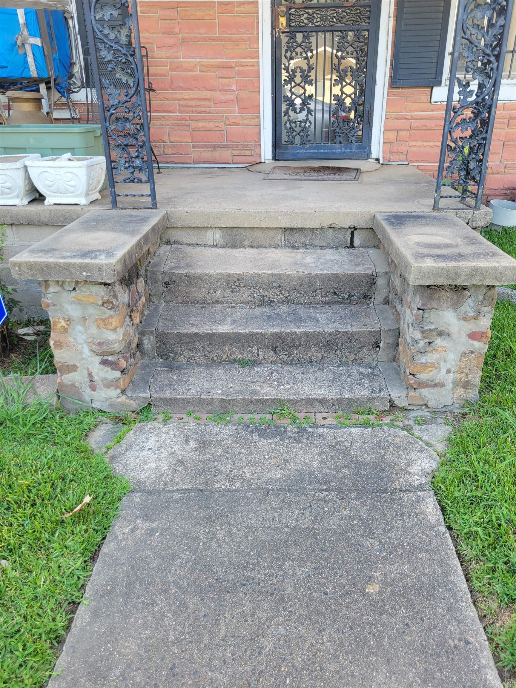 BRADDOCKS - Residential