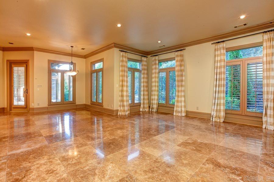 HICKORY CREEK - Residential