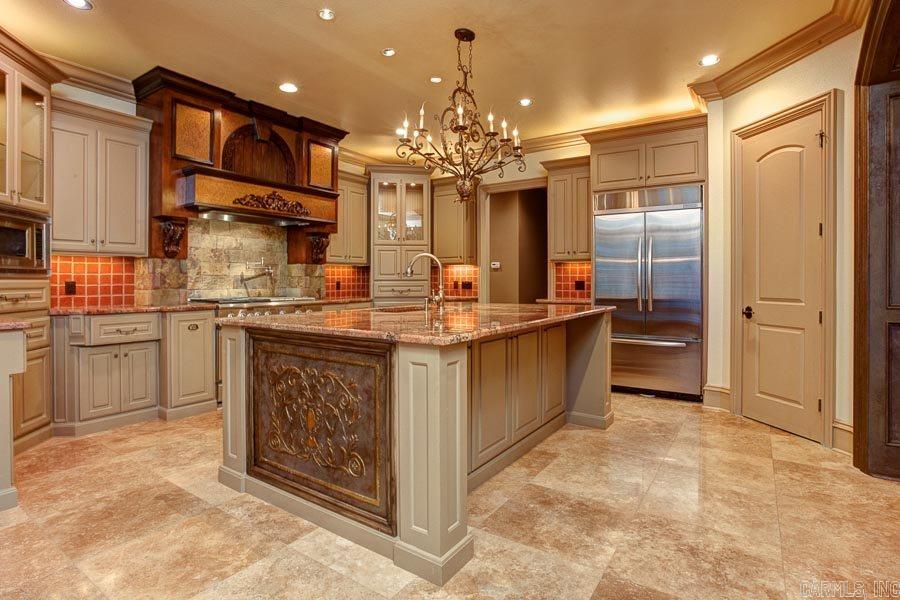 HICKORY CREEK - Residential