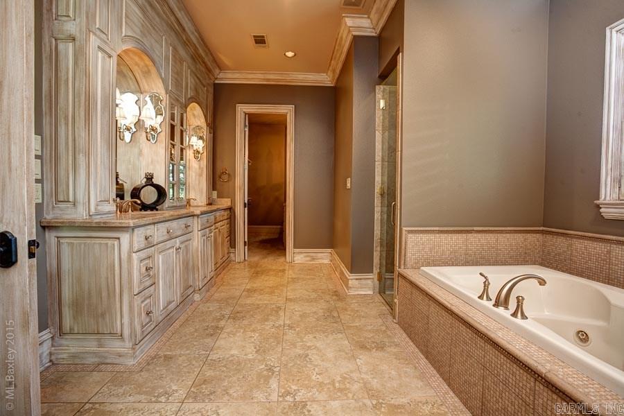 HICKORY CREEK - Residential