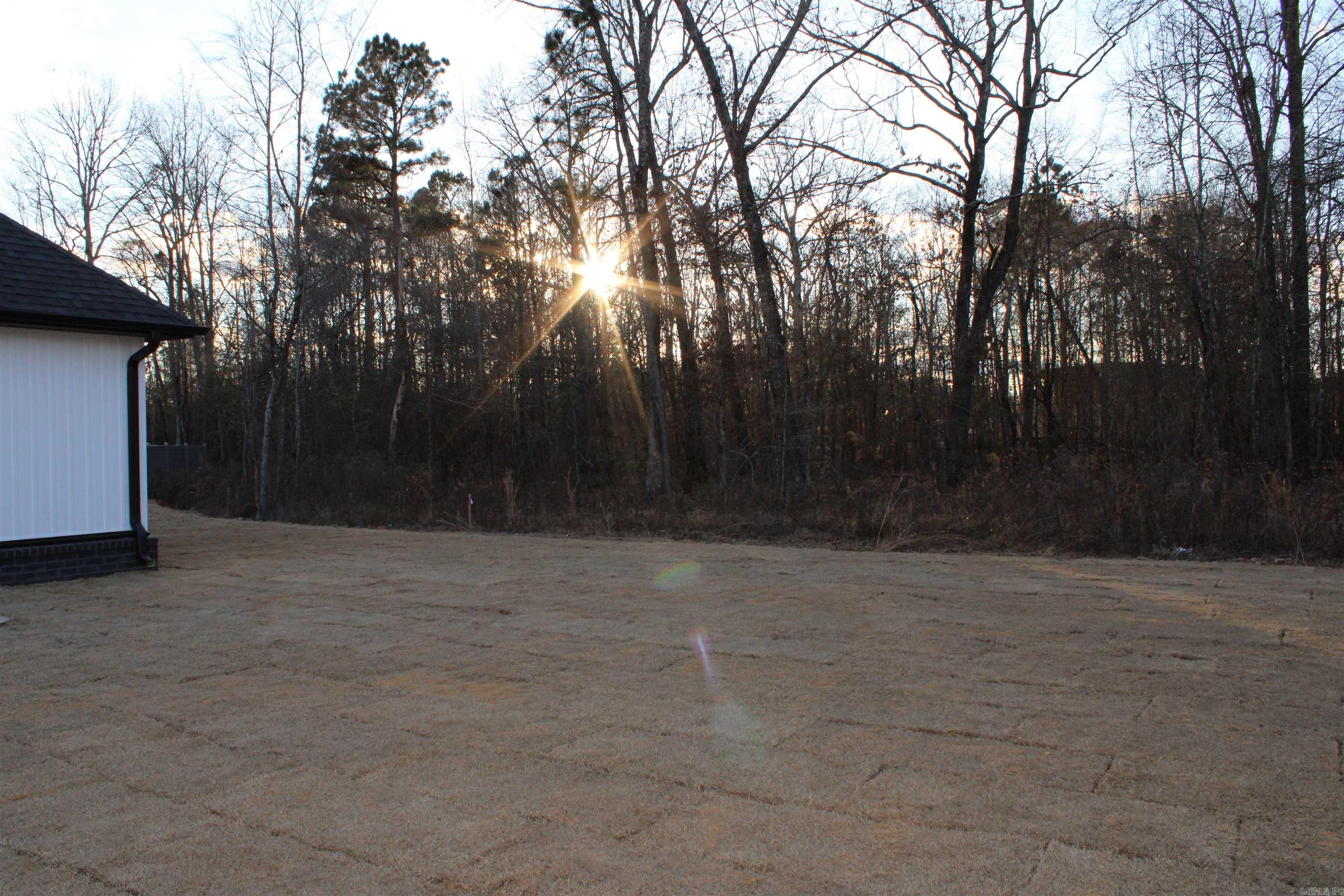 CREEKSIDE - Residential