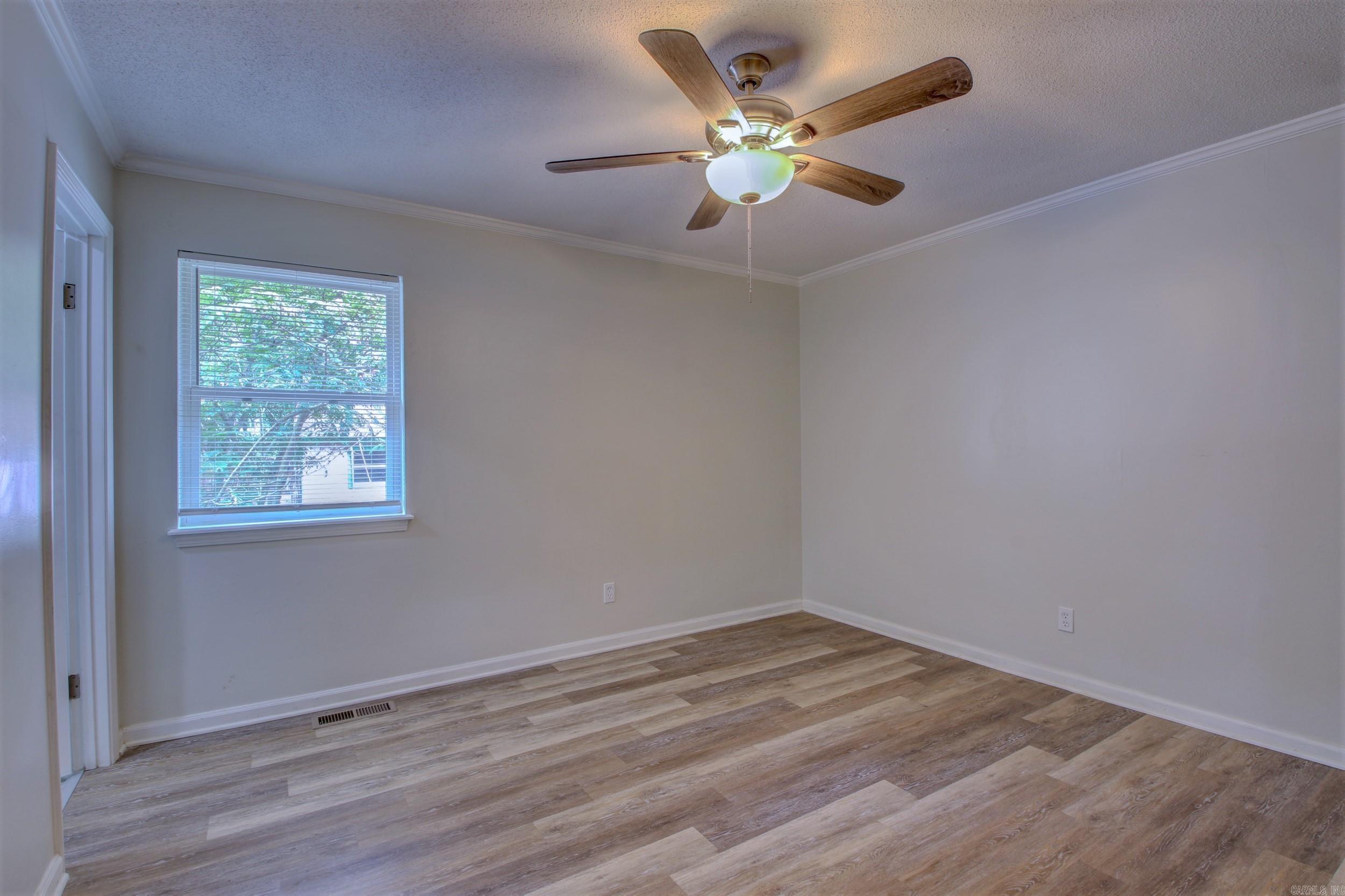 ARBOR OAKS - Residential