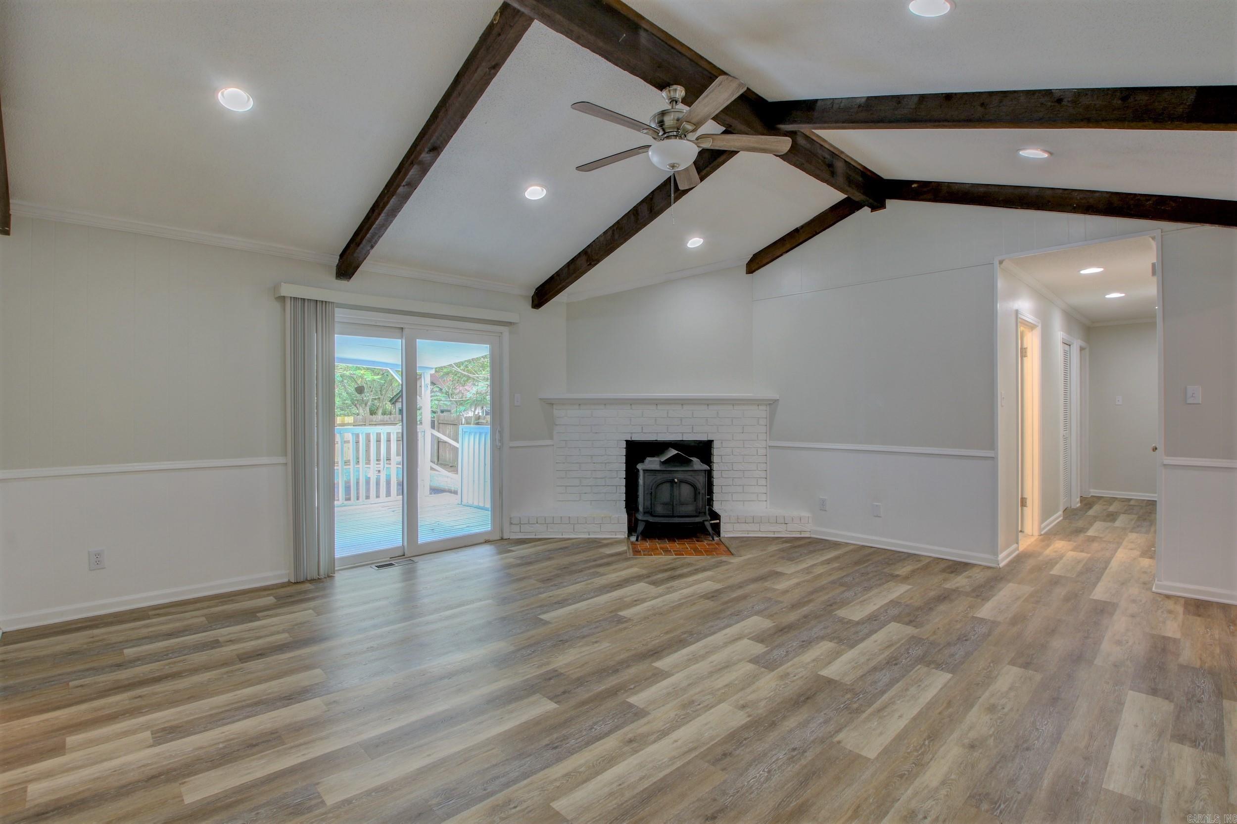 ARBOR OAKS - Residential