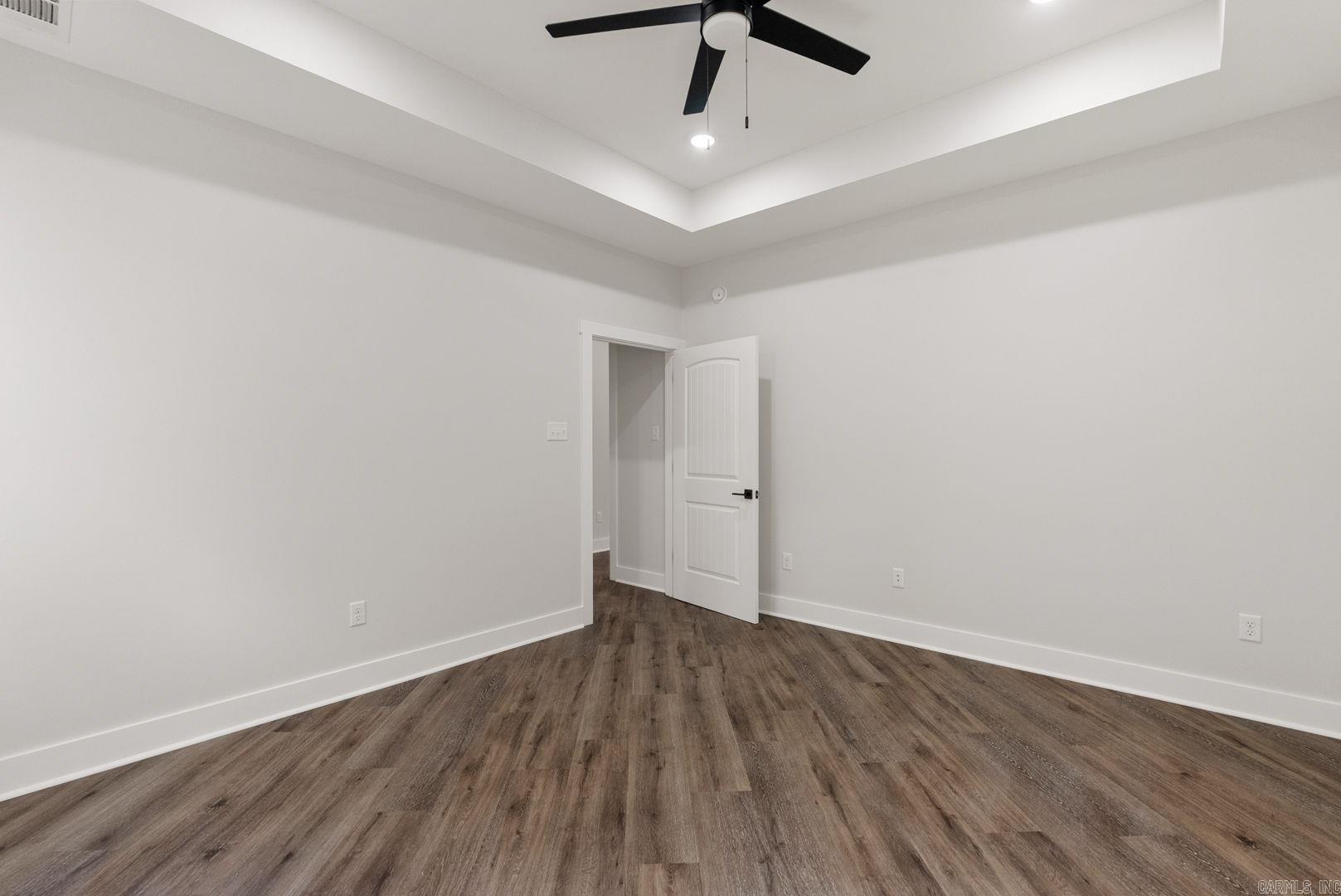 ULES WATSON PLACE - Residential