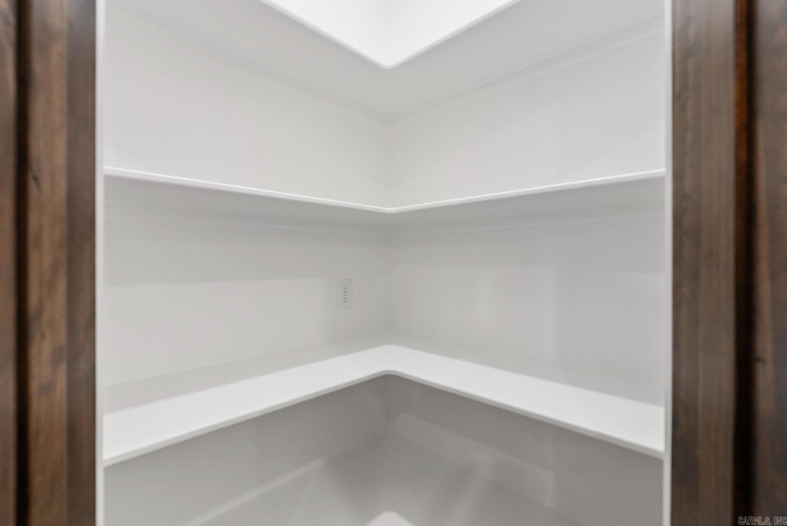 ULES WATSON PLACE - Residential