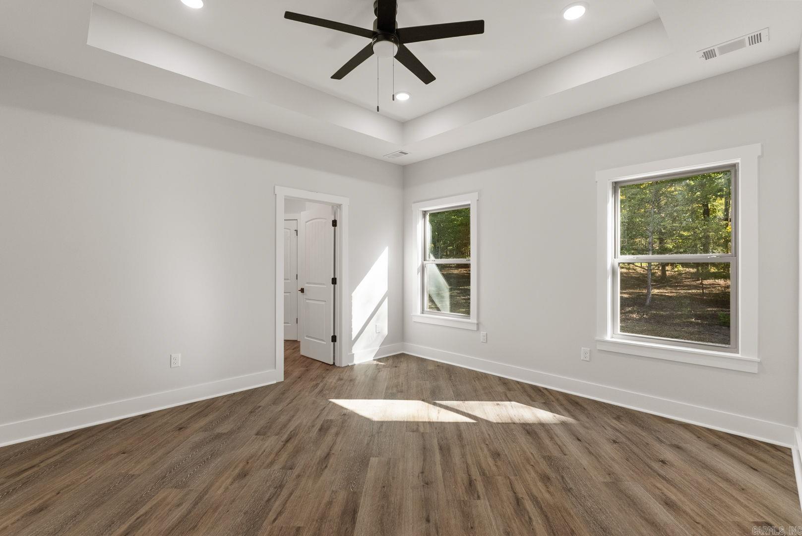 ULES WATSON PLACE - Residential