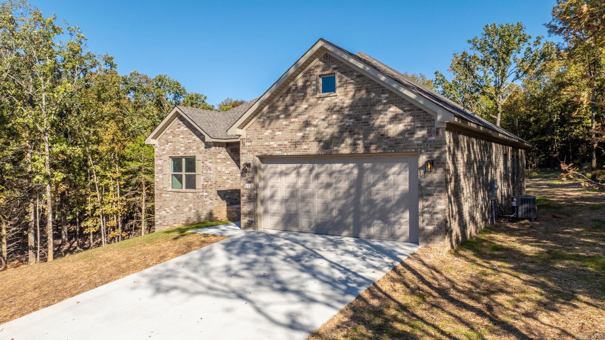 ULES WATSON PLACE - Residential