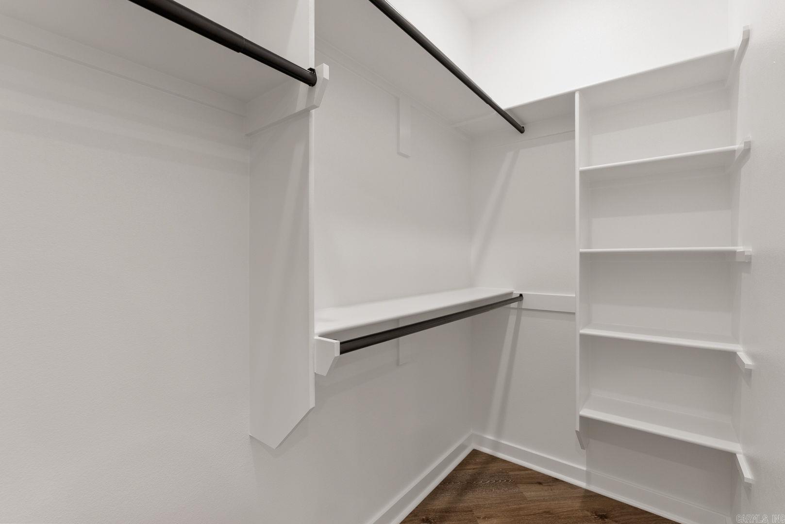 ULES WATSON PLACE - Residential