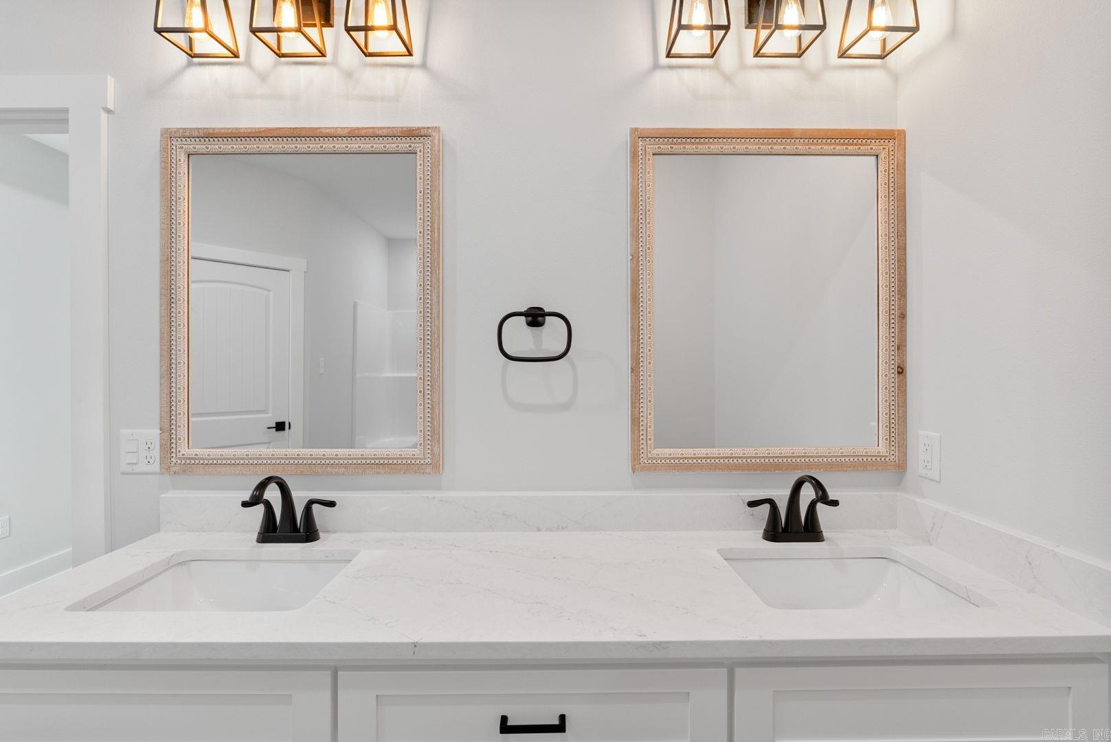 ULES WATSON PLACE - Residential