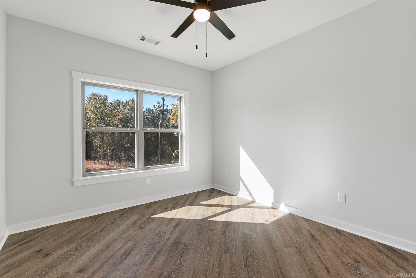 ULES WATSON PLACE - Residential