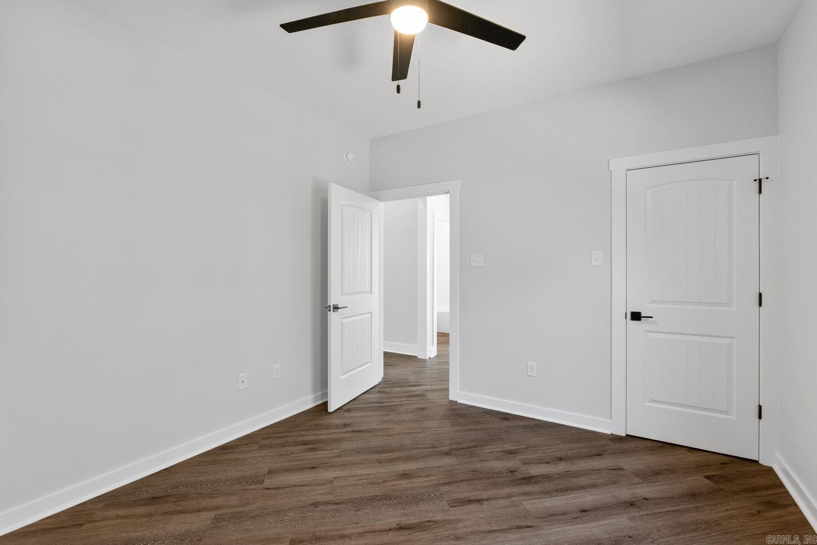 ULES WATSON PLACE - Residential