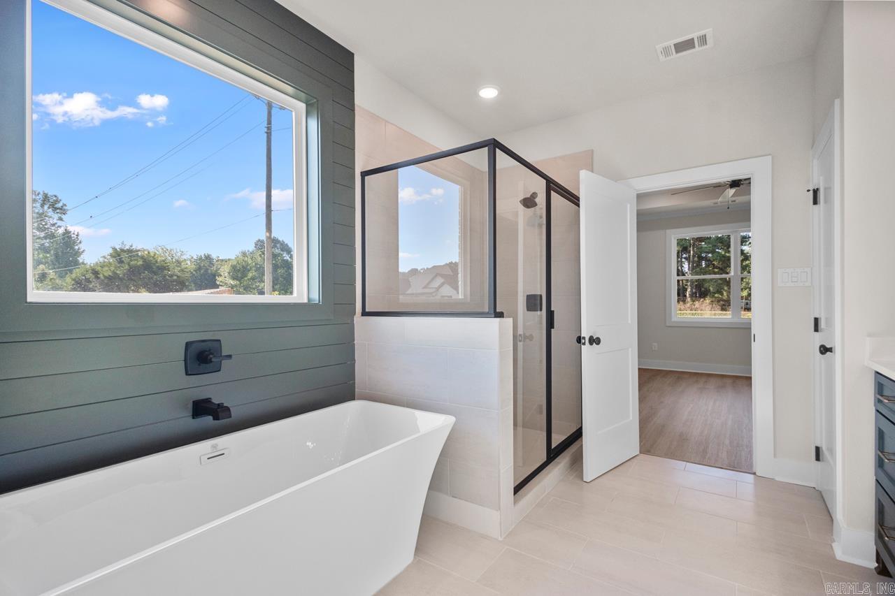 SPENCER CROSSING LLC - Residential