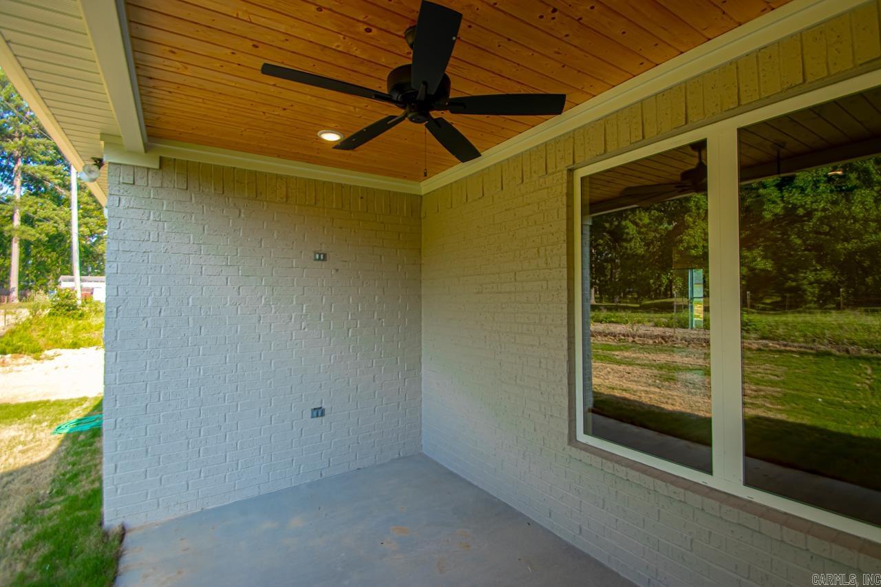 SPENCER CROSSING LLC - Residential