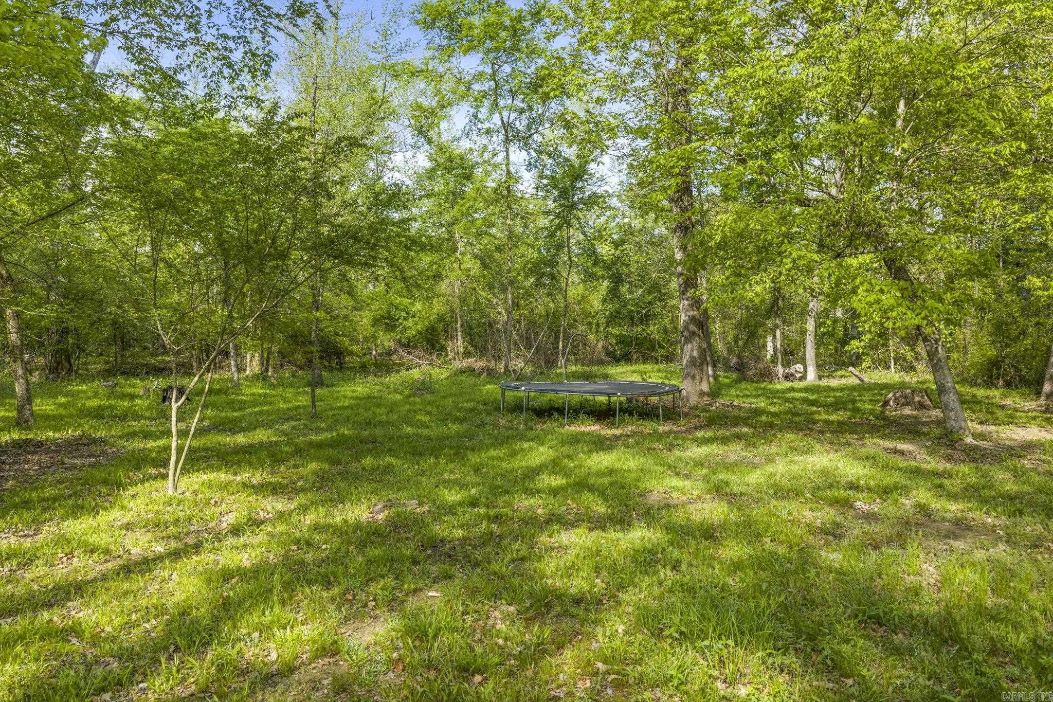 WILLIAMSBURG COVE - Residential