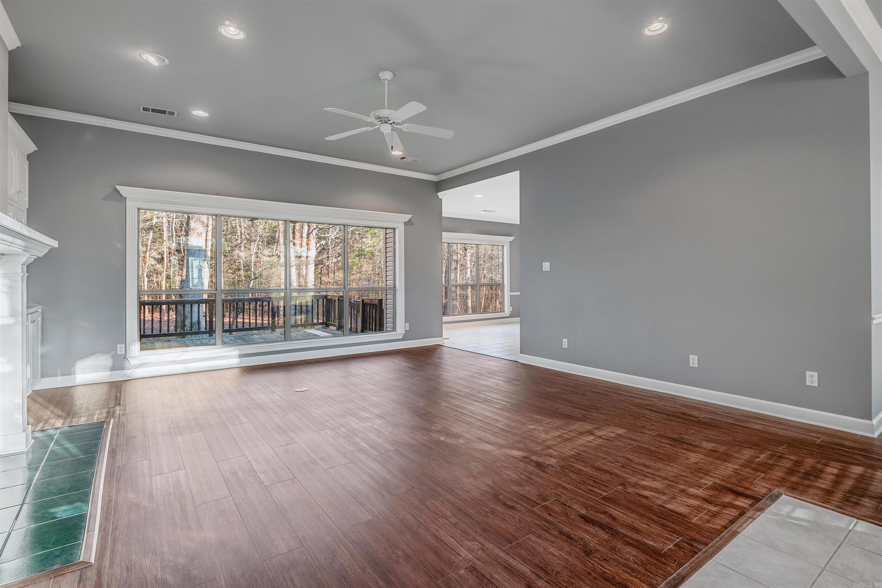 CONFEDERATE WOODS - Residential