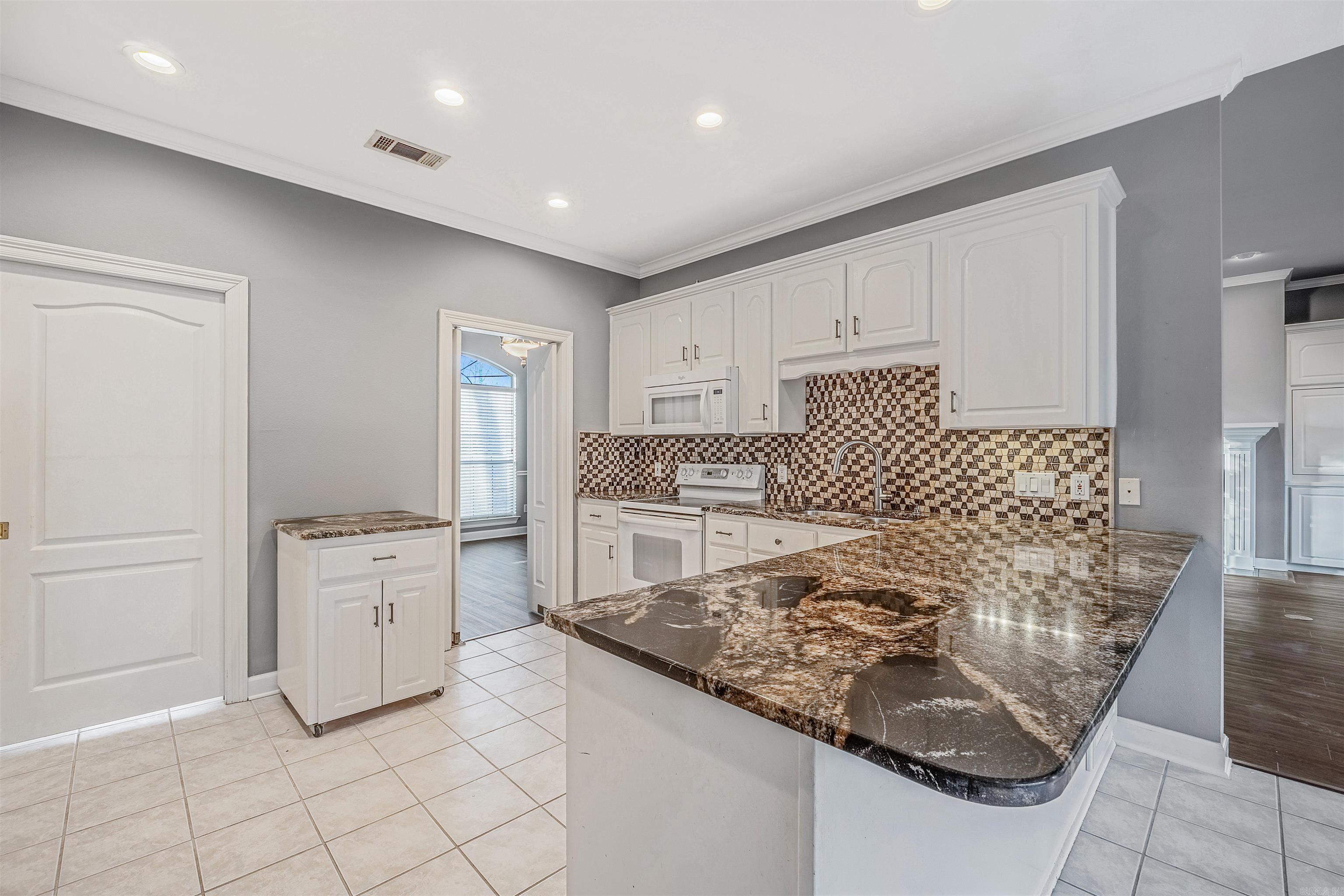 CONFEDERATE WOODS - Residential