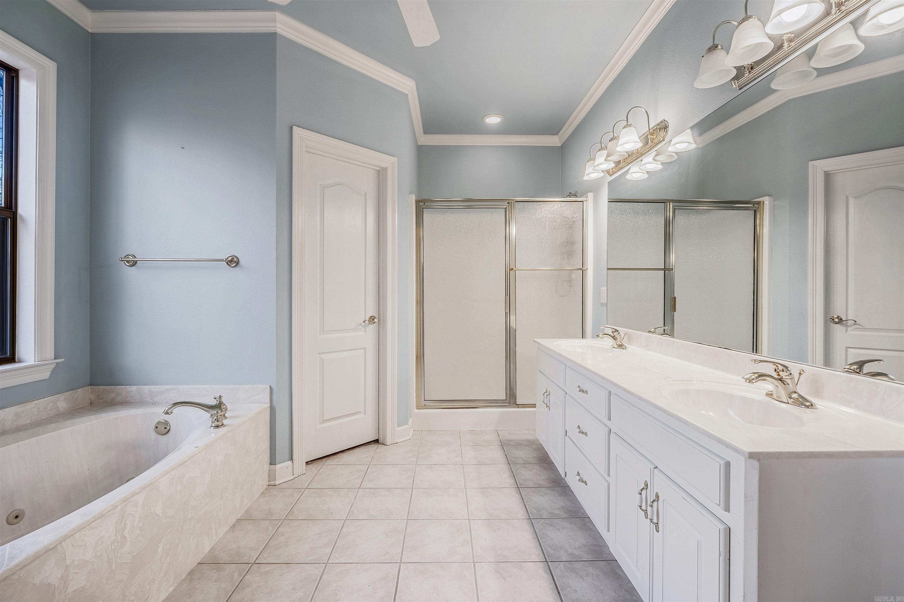 CONFEDERATE WOODS - Residential