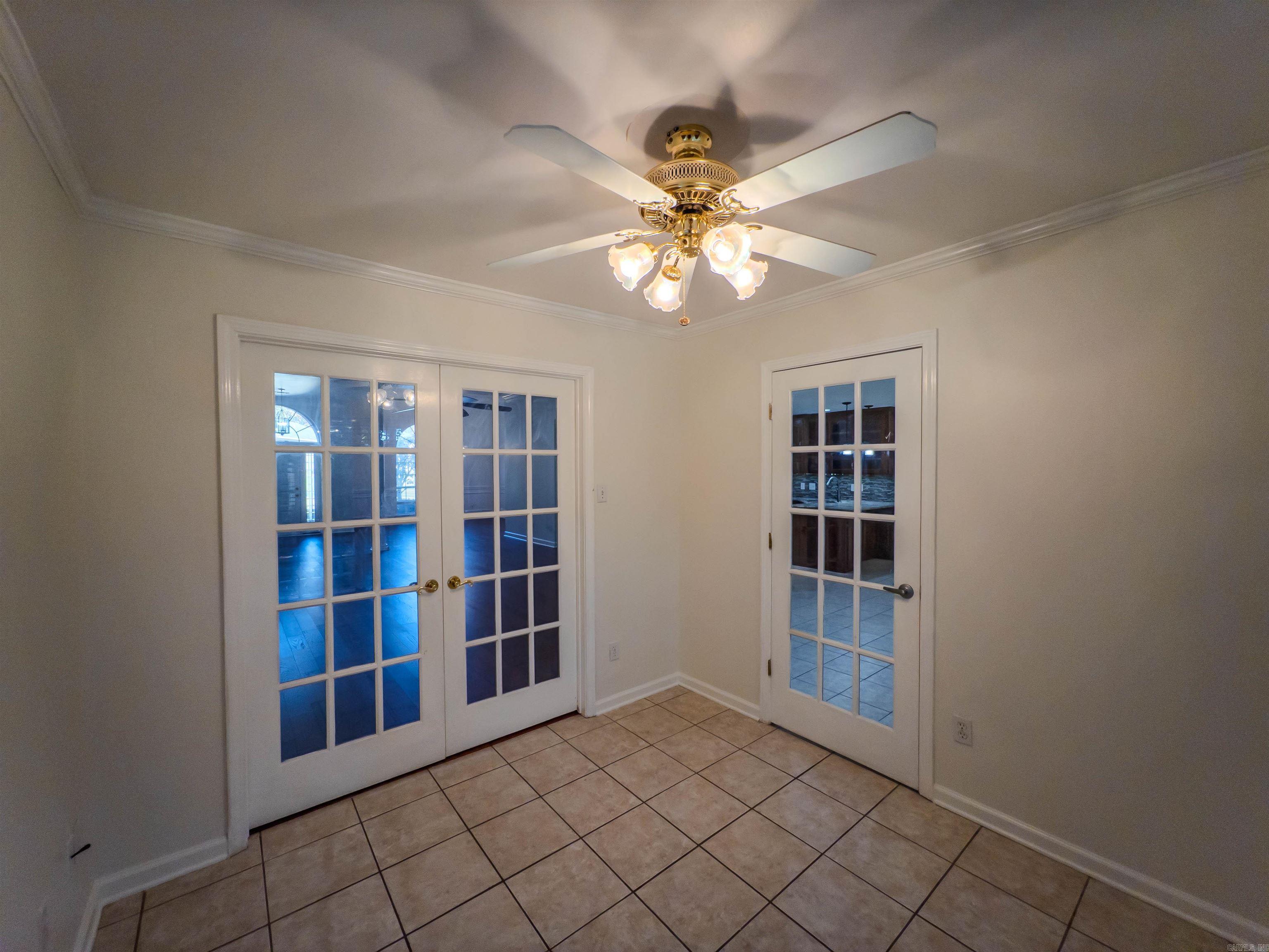 EDGEWATER ADDN - Residential