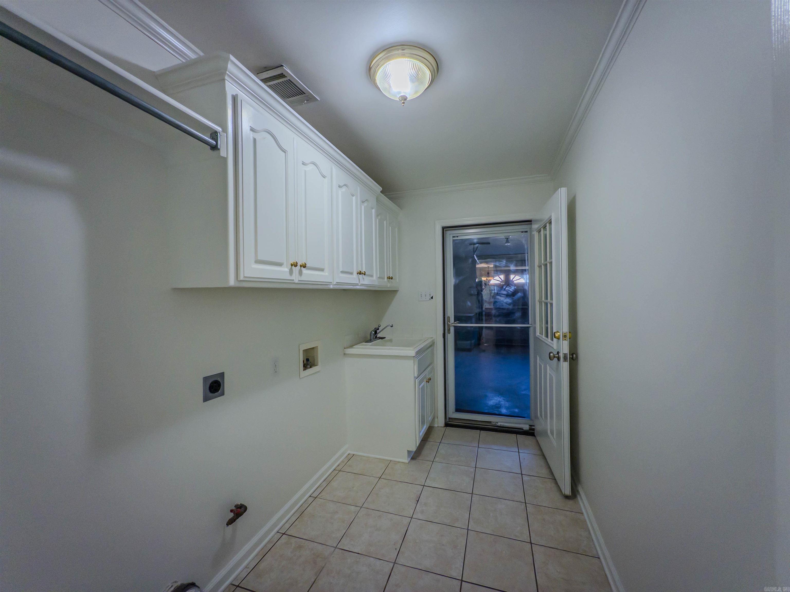 EDGEWATER ADDN - Residential