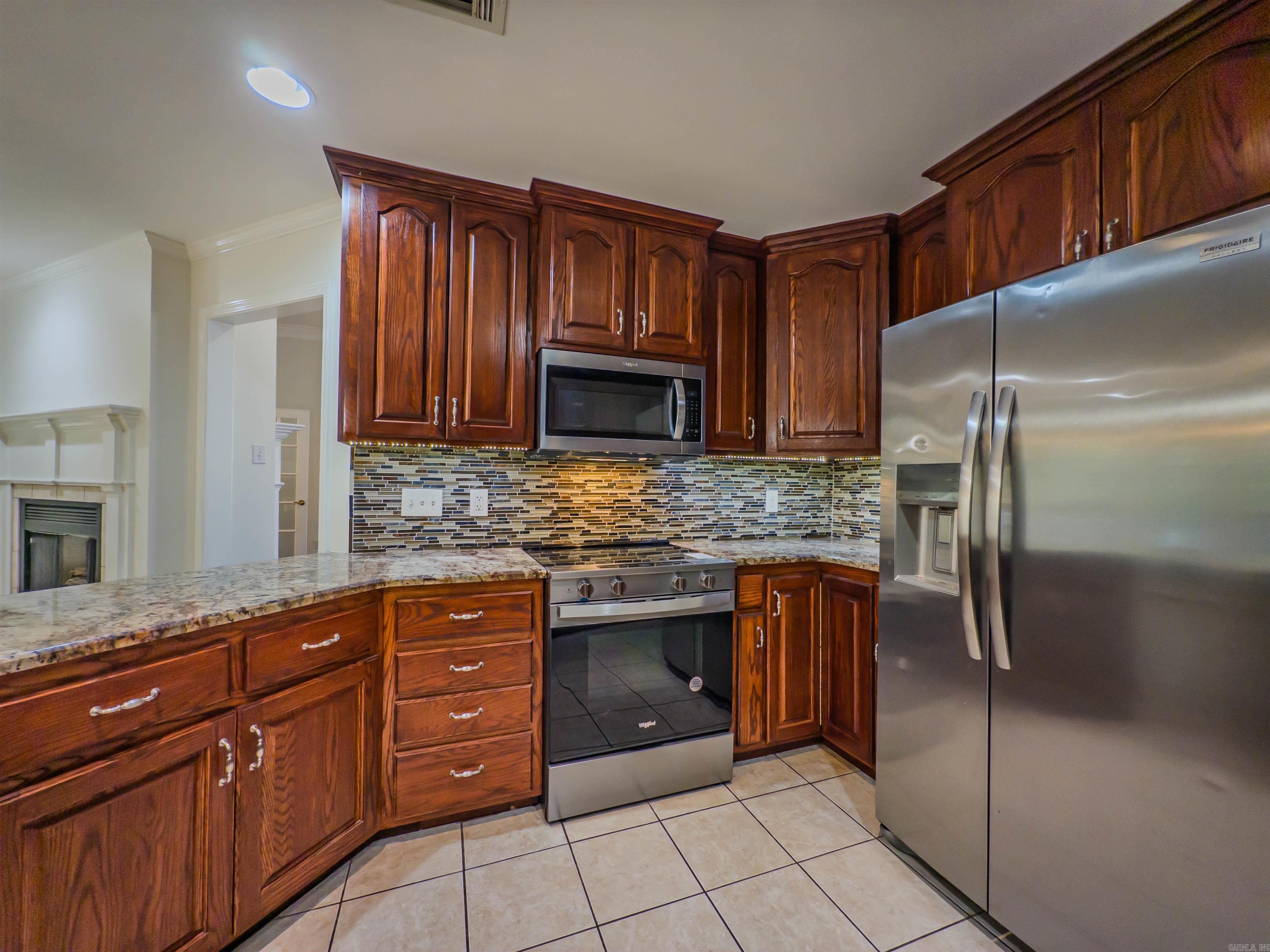 EDGEWATER ADDN - Residential