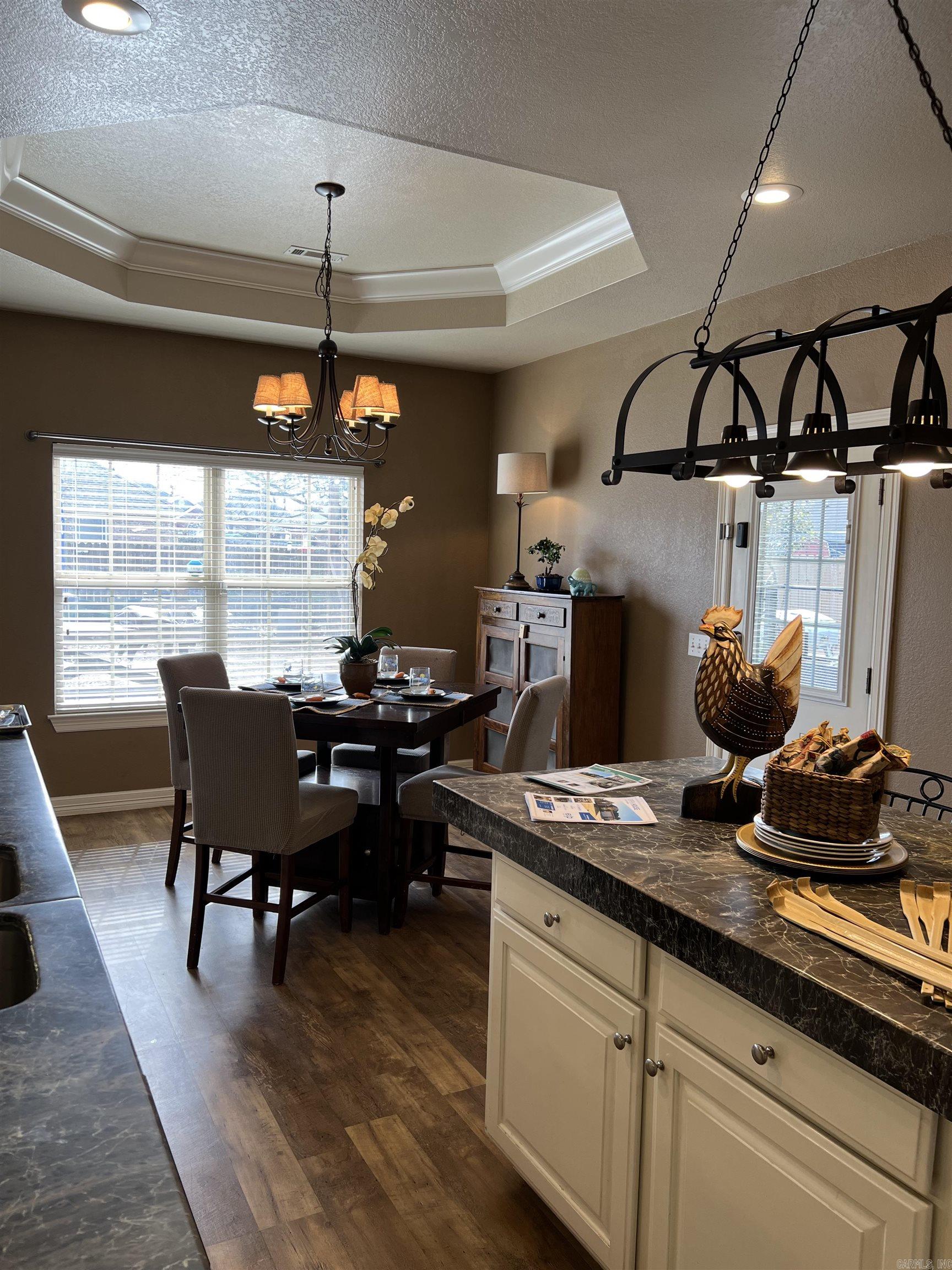 PALISADES - Residential