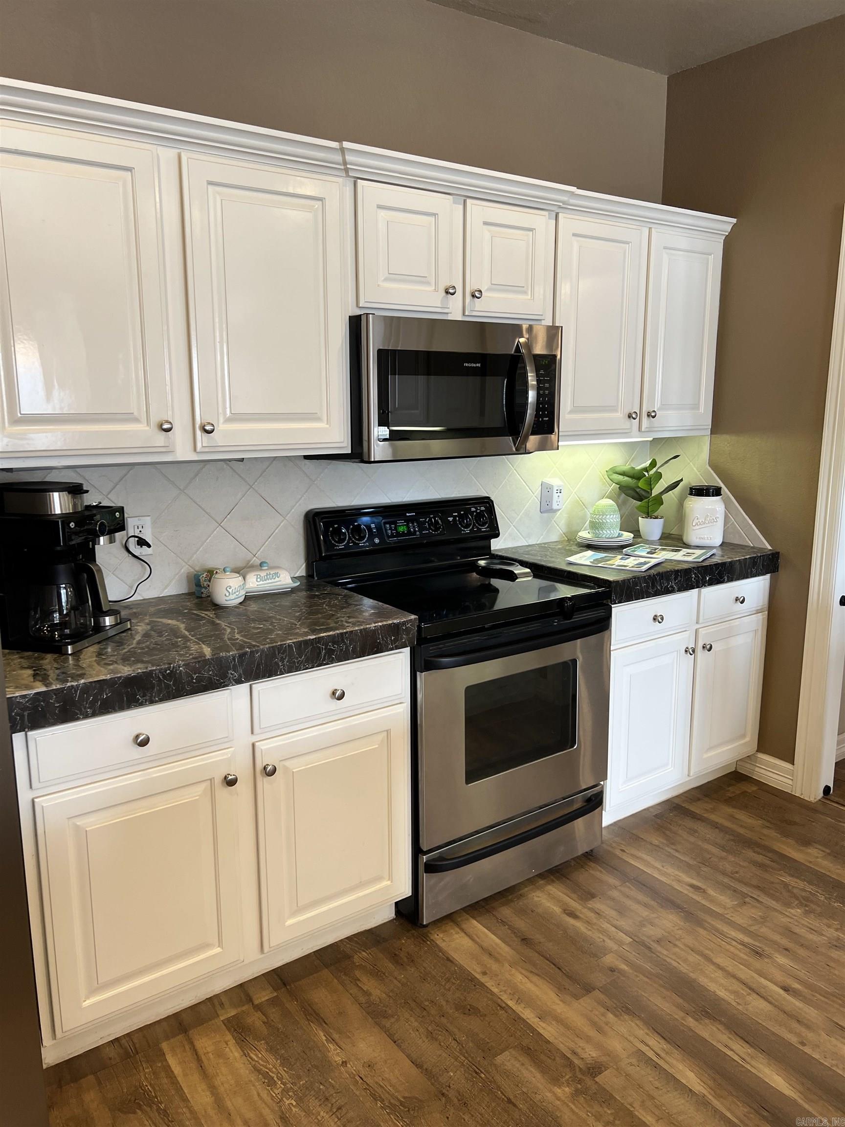 PALISADES - Residential