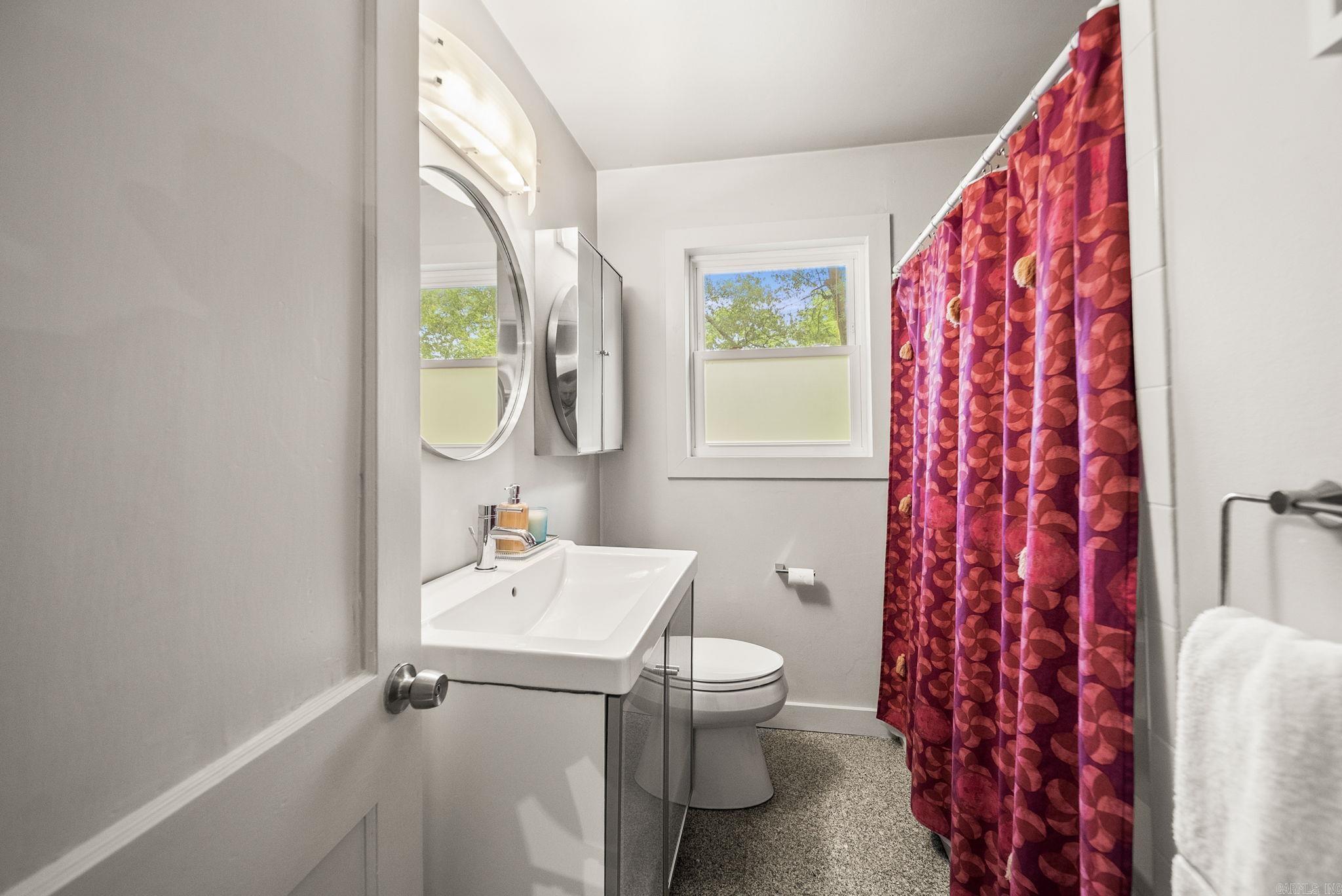 KINGWOOD PLACE - Residential