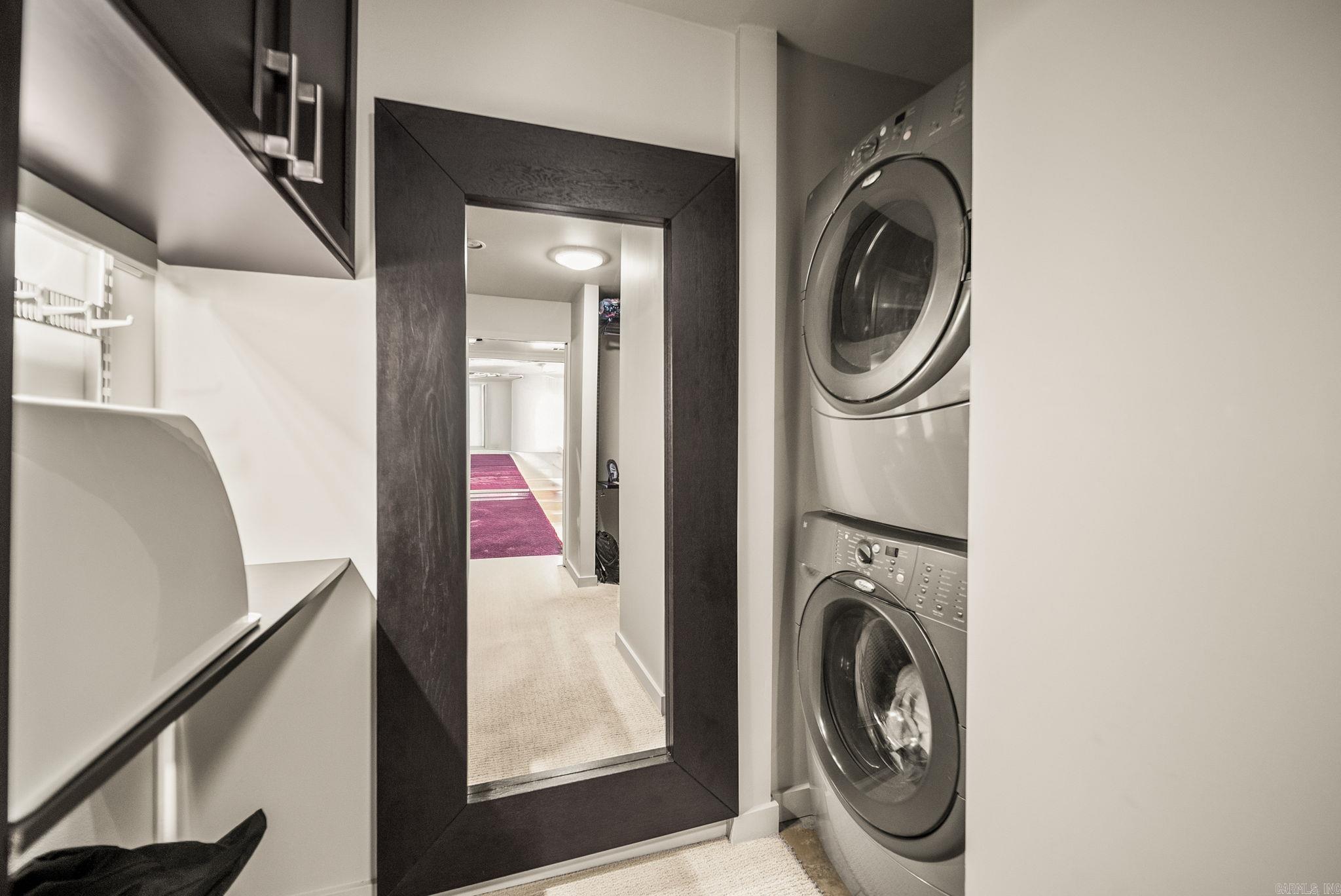 KINGWOOD PLACE - Residential