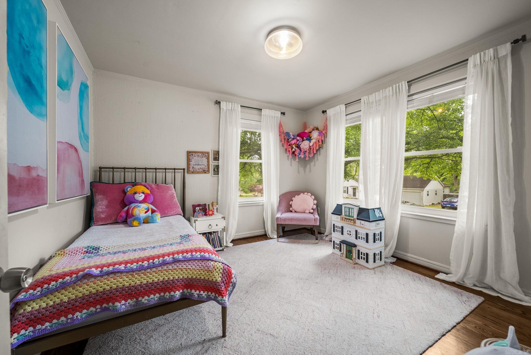 KINGWOOD PLACE - Residential