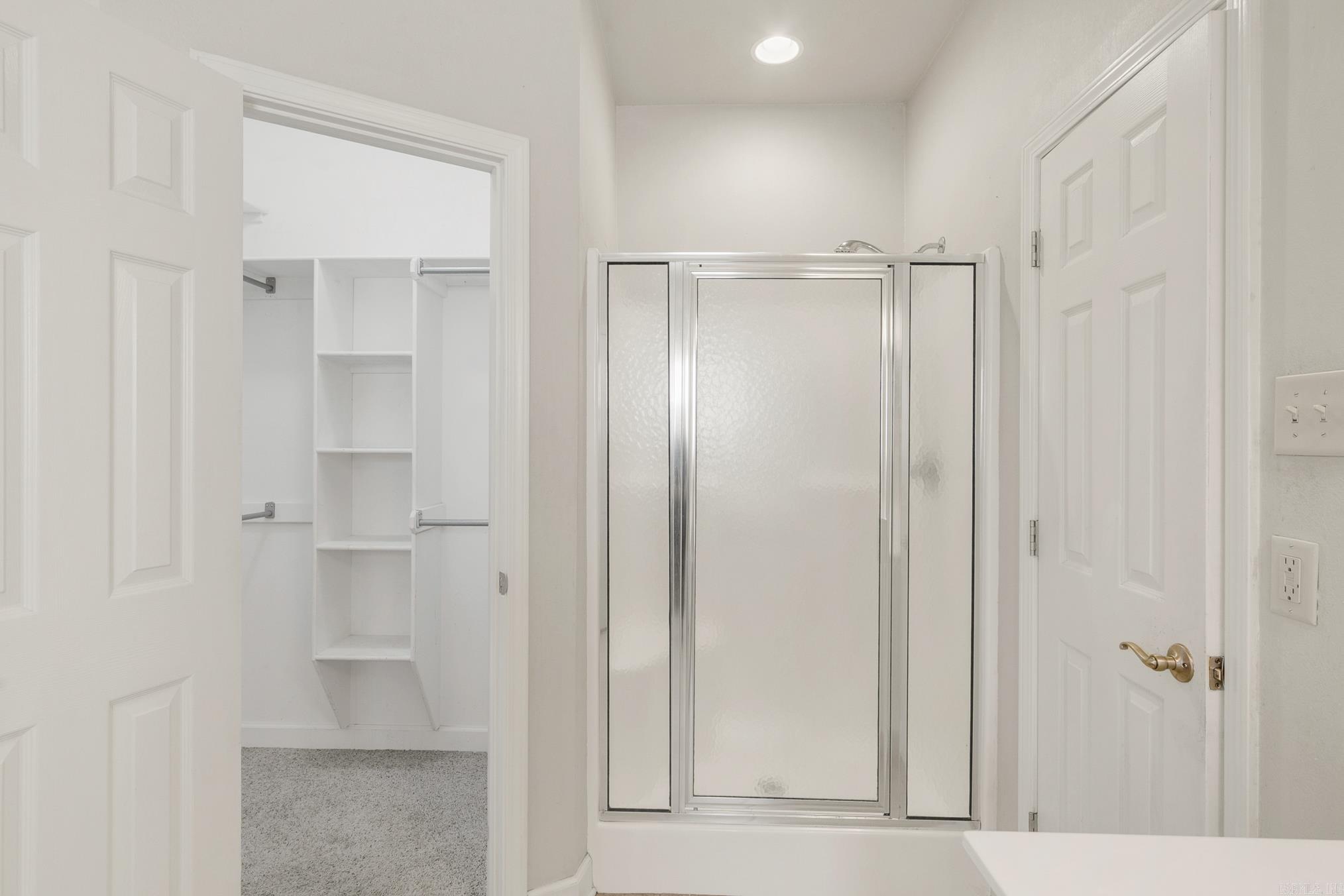 Derden Estates - Residential Lease