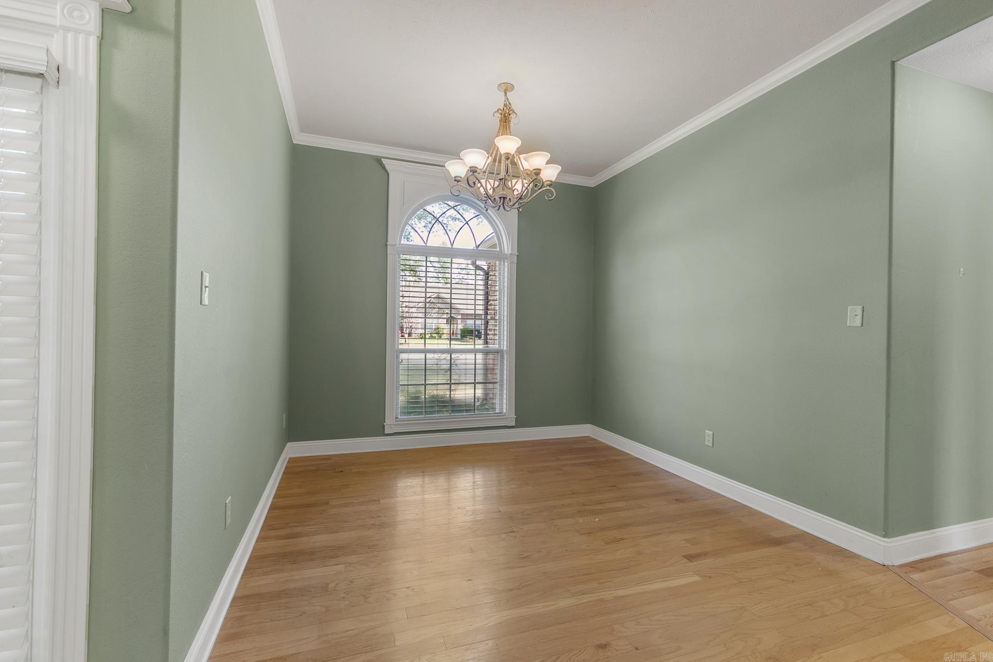 Derden Estates - Residential Lease