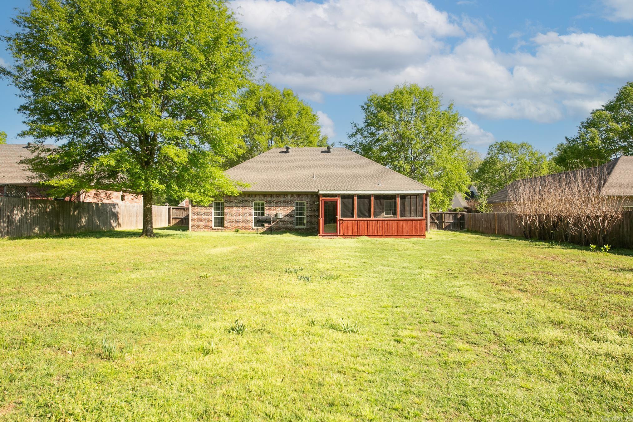 Derden Estates - Residential Lease