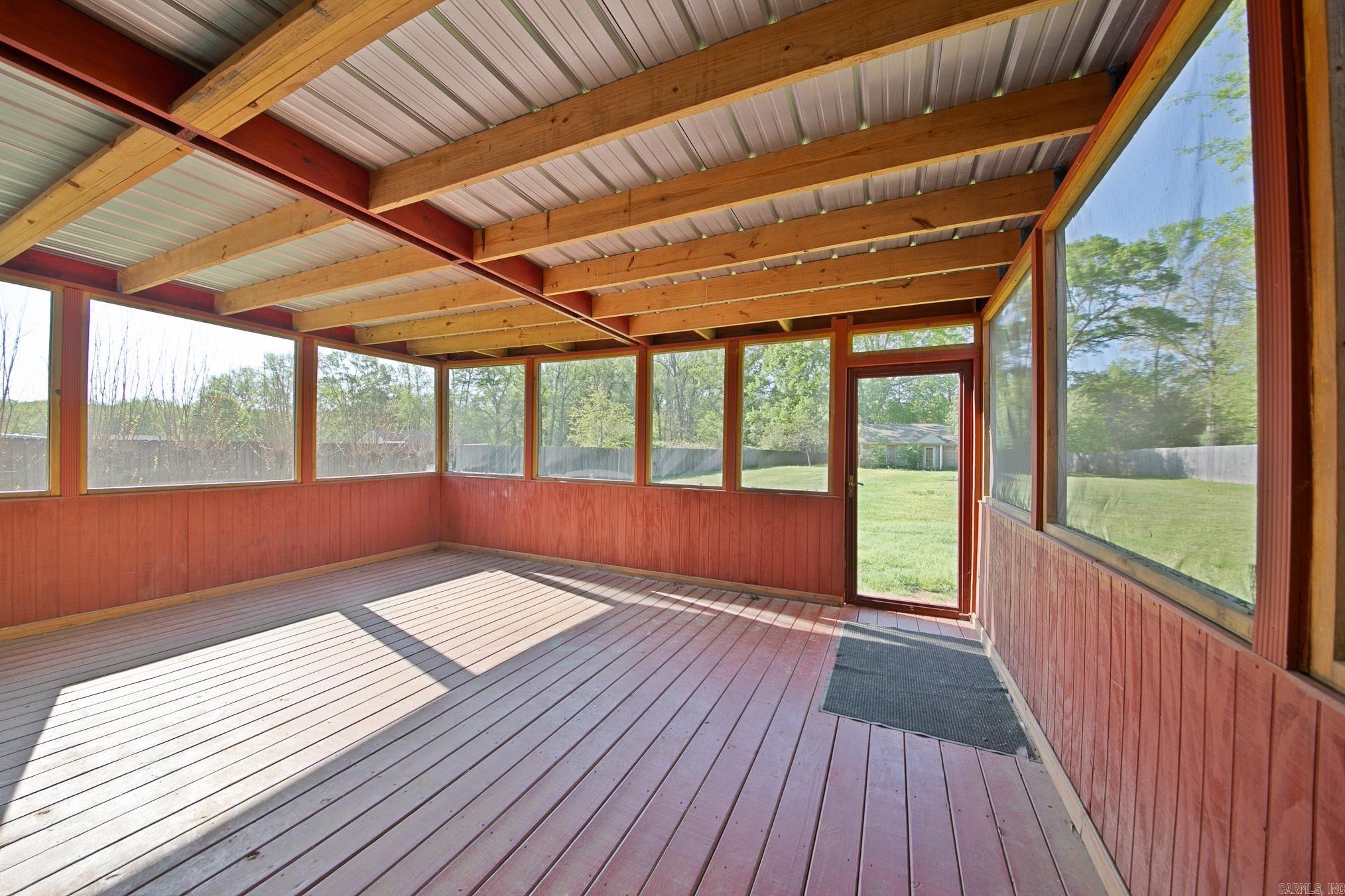 Derden Estates - Residential Lease