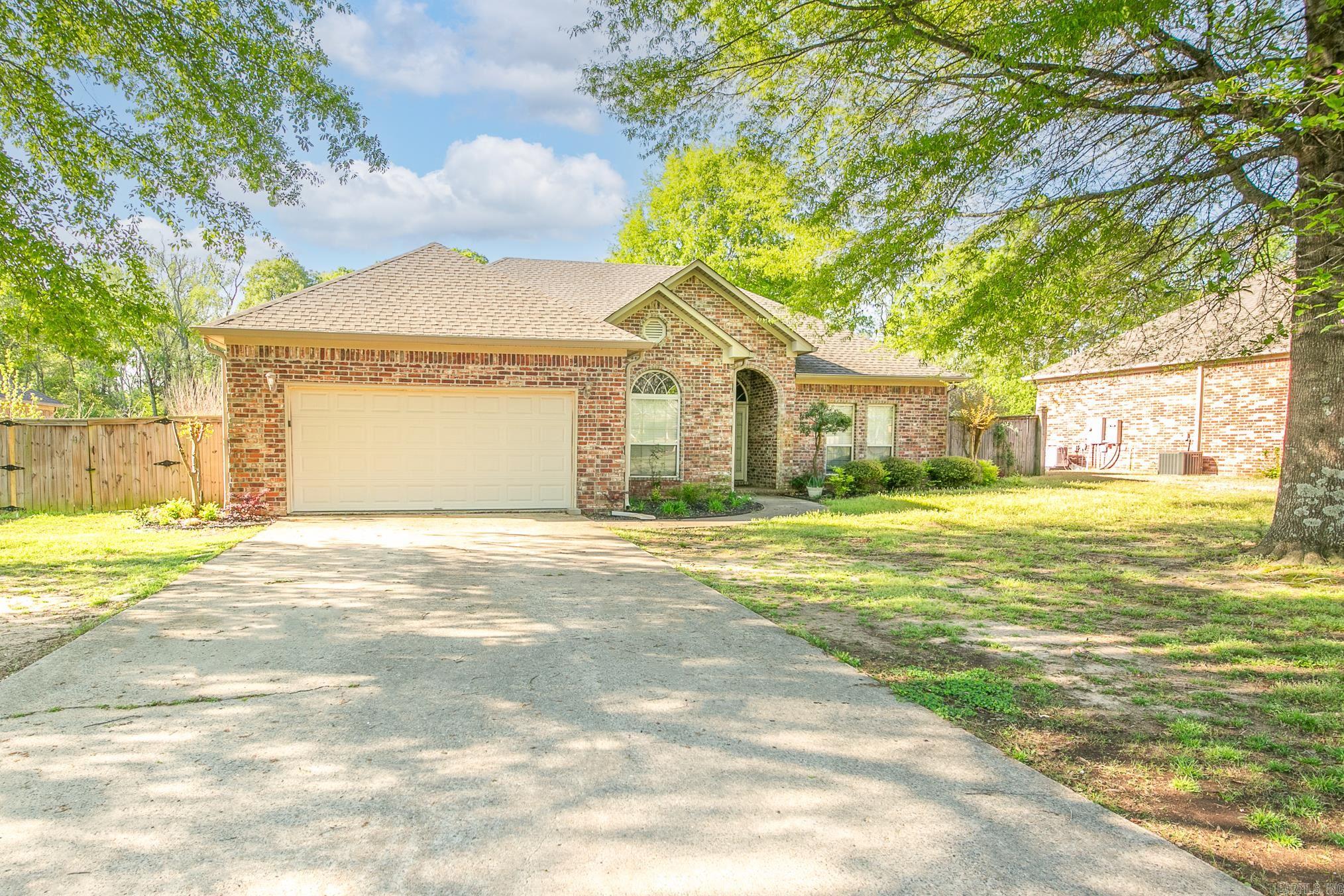 Derden Estates - Residential Lease