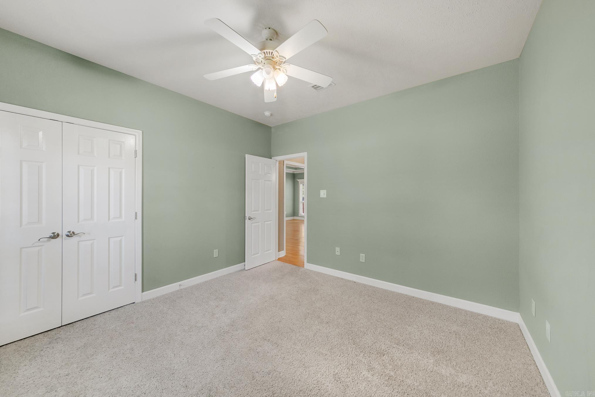 Derden Estates - Residential Lease