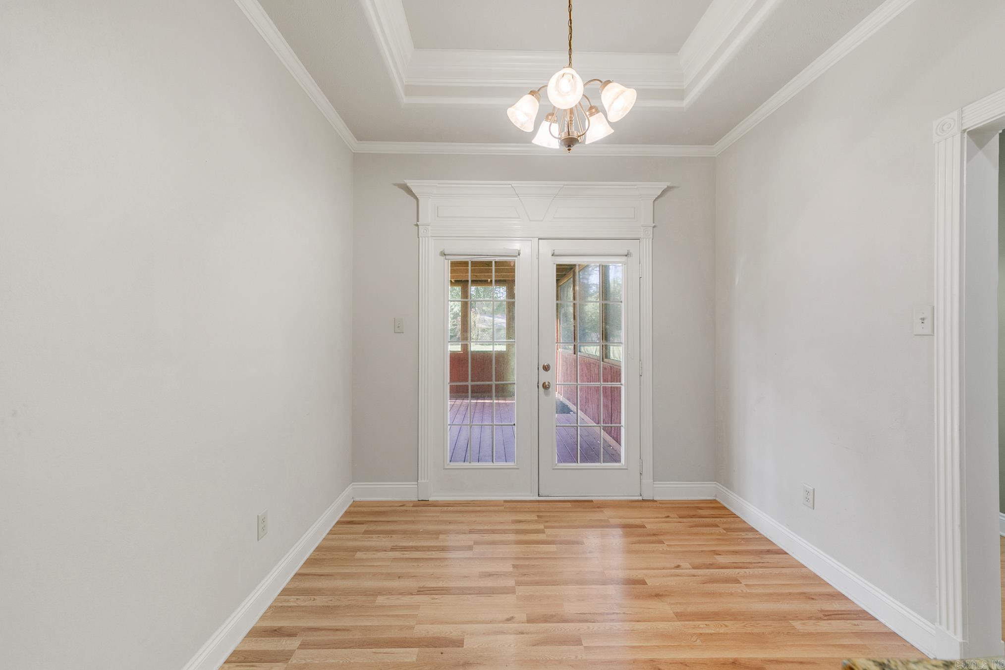 Derden Estates - Residential Lease