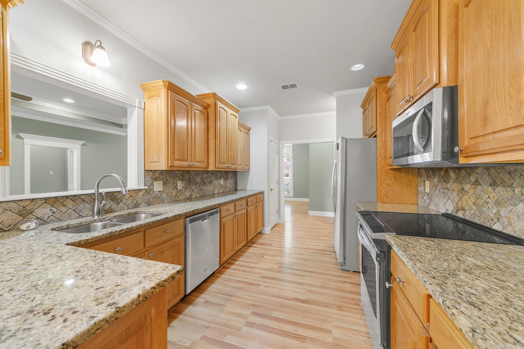 Derden Estates - Residential Lease