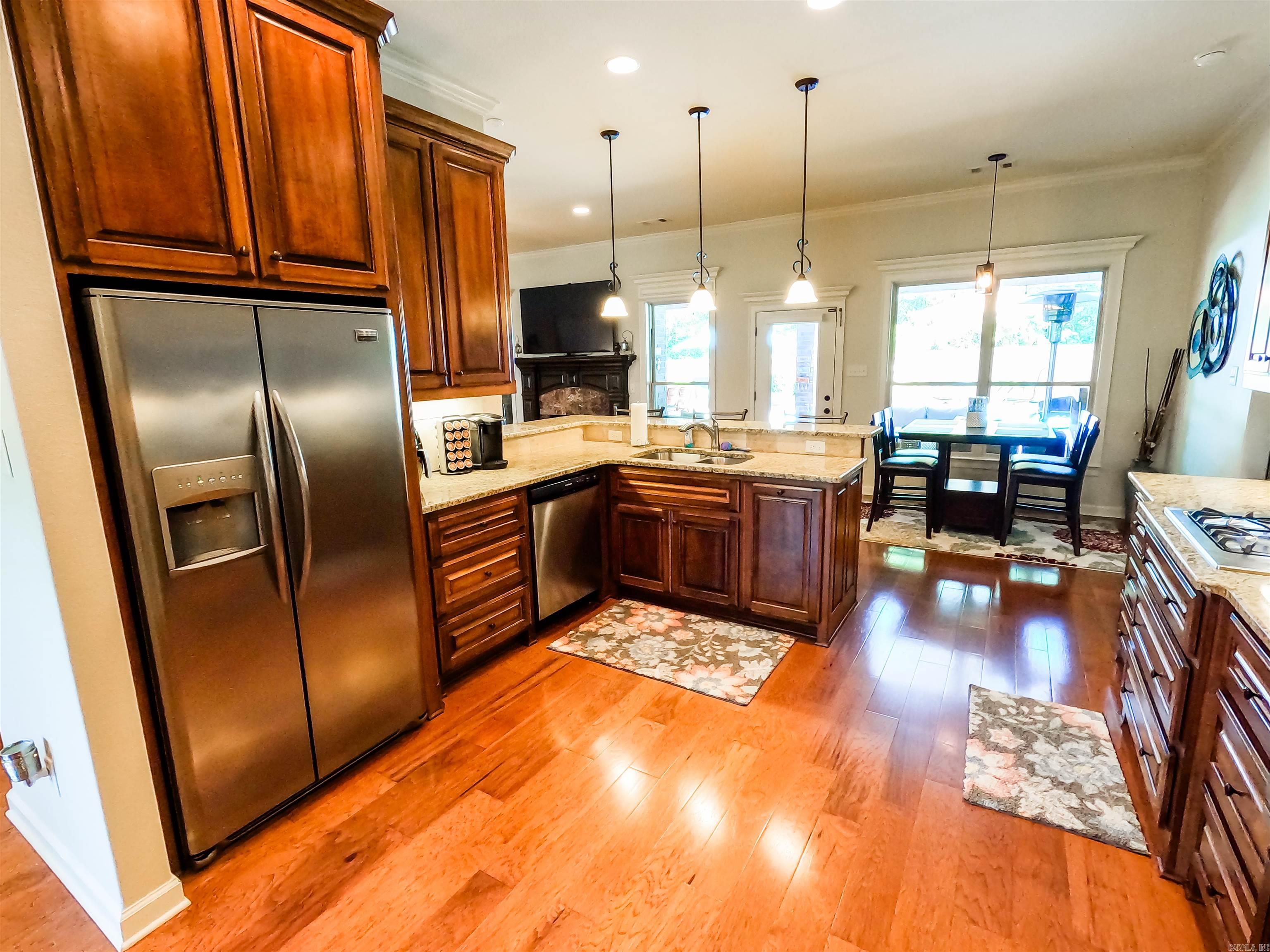 COUNTRY CLUB OF AR-QUARTERS ADDN - Residential