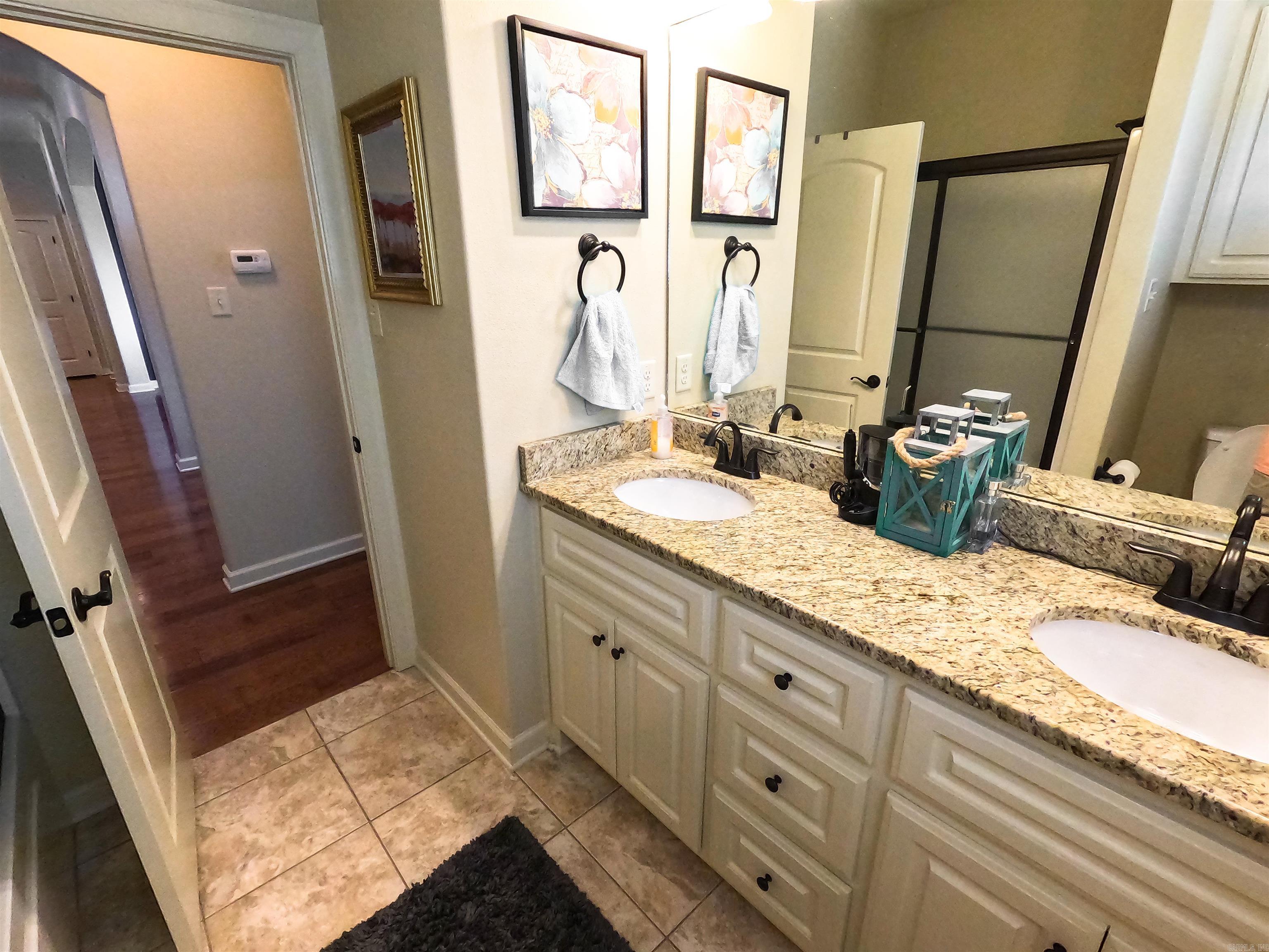 COUNTRY CLUB OF AR-QUARTERS ADDN - Residential