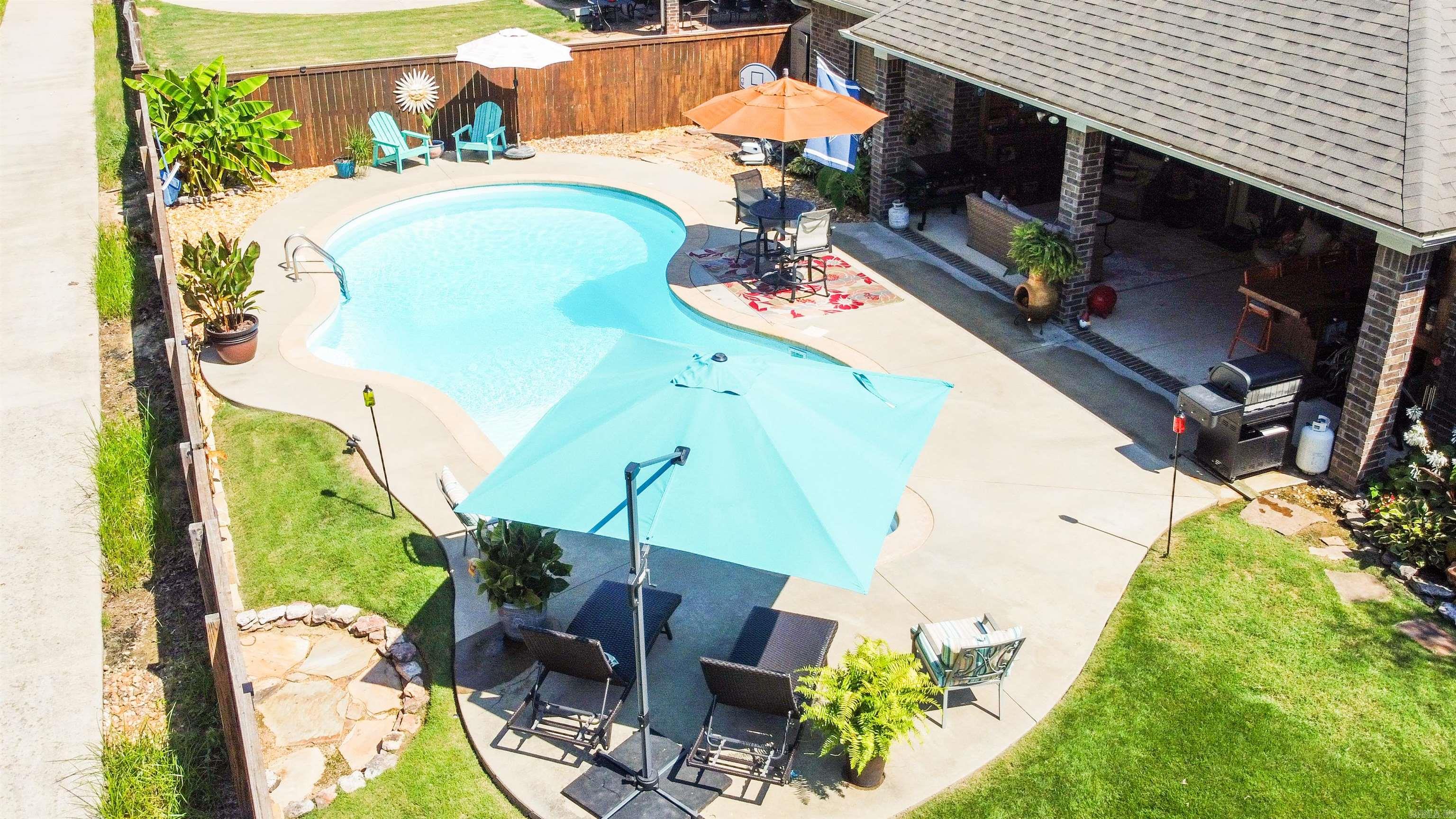 COUNTRY CLUB OF AR-QUARTERS ADDN - Residential